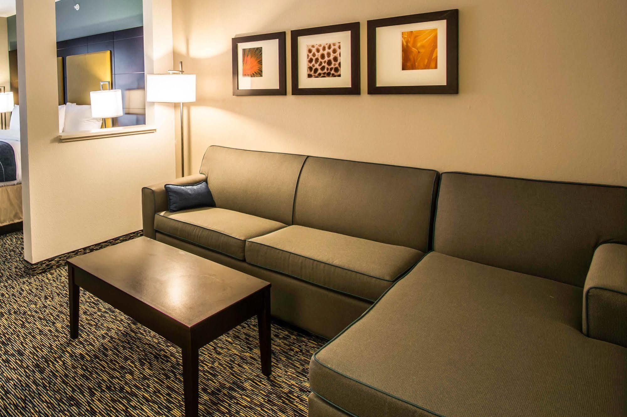 Comfort Lauderdale Airport South & Cruise Port 3*