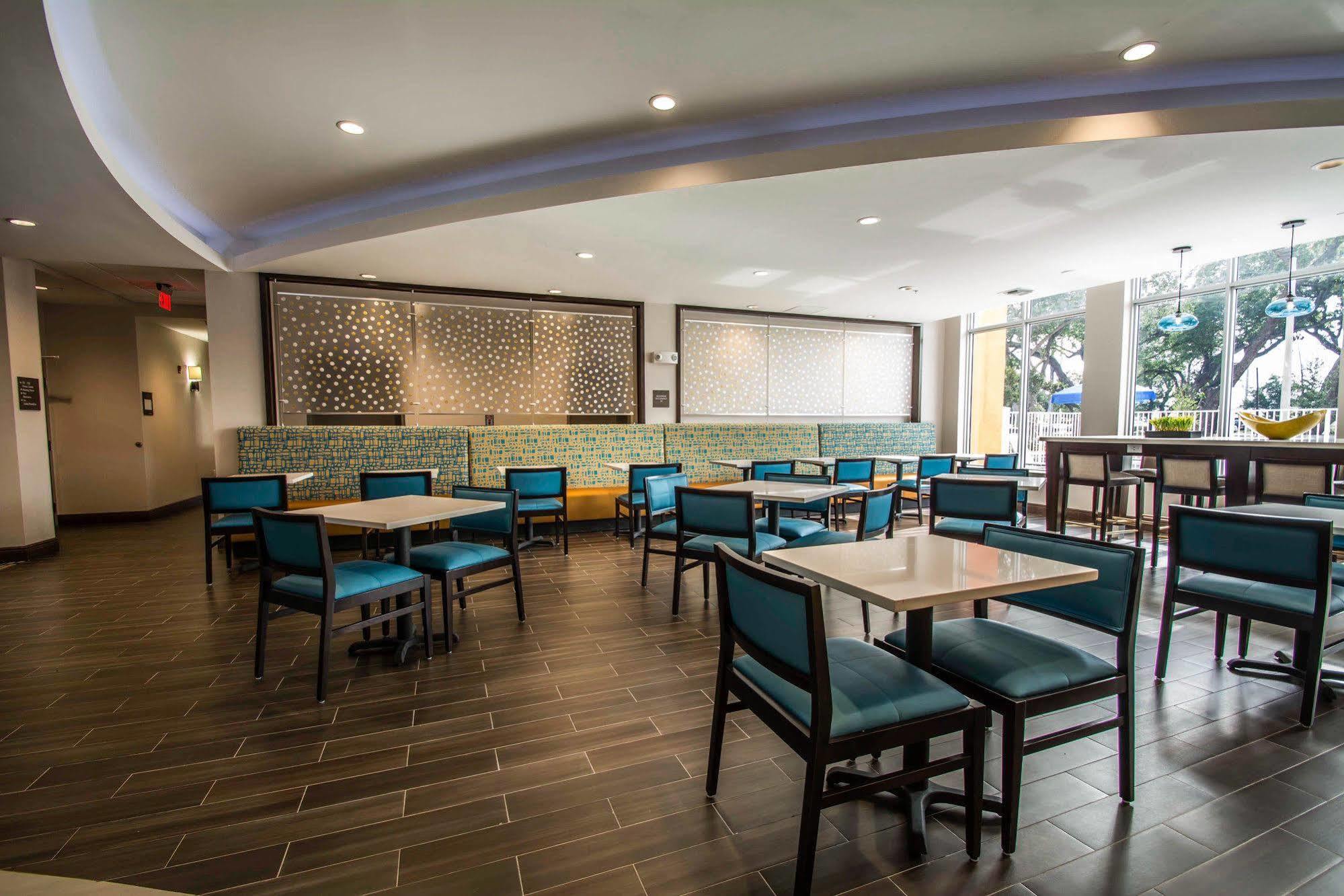 Hotel Comfort Lauderdale Airport South & Cruise Port