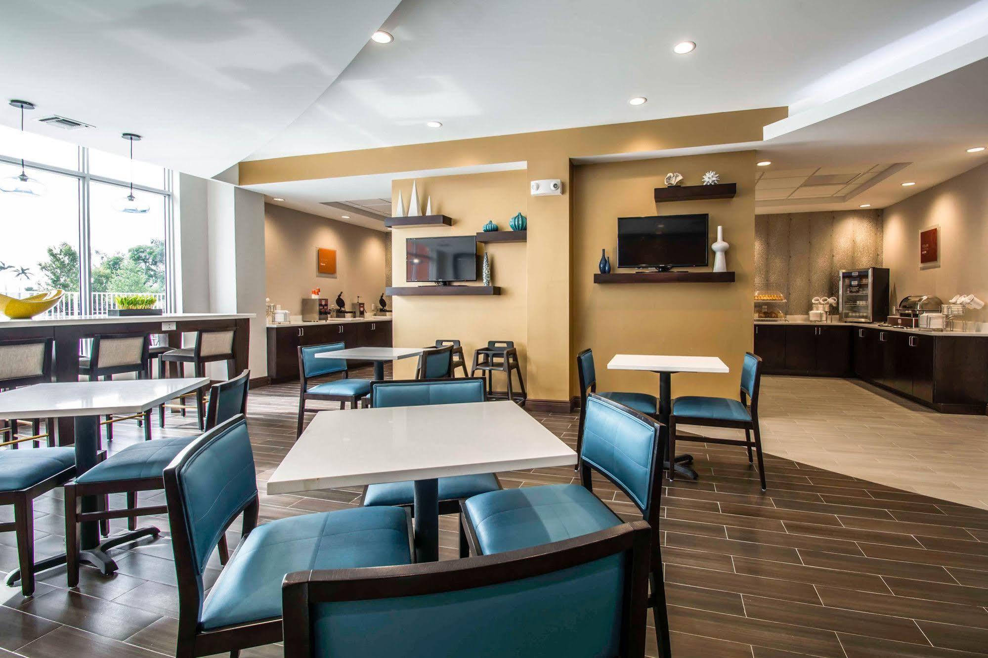 Comfort Lauderdale Airport South & Cruise Port 3* Dania Beach