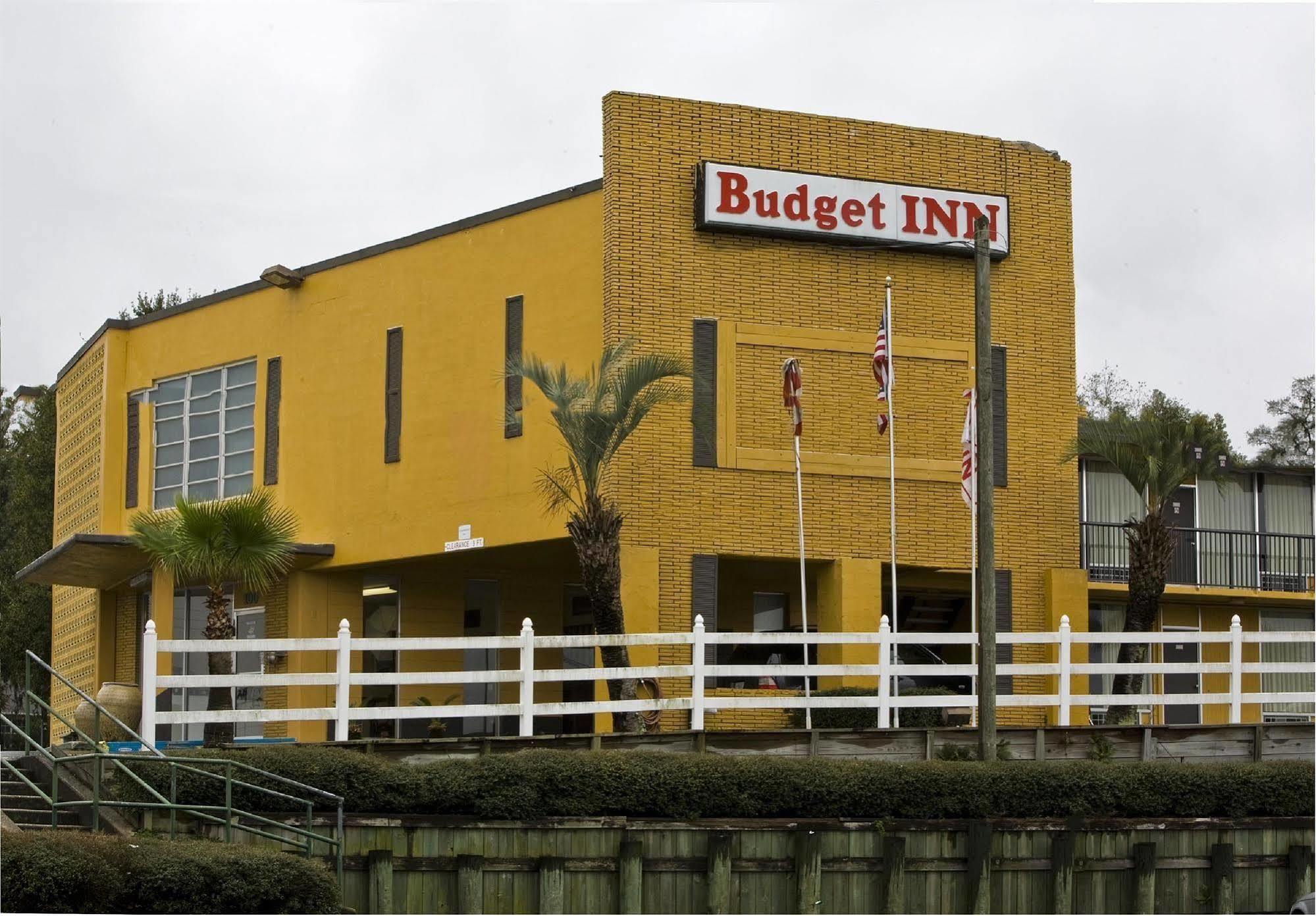 Budget - * Palatka