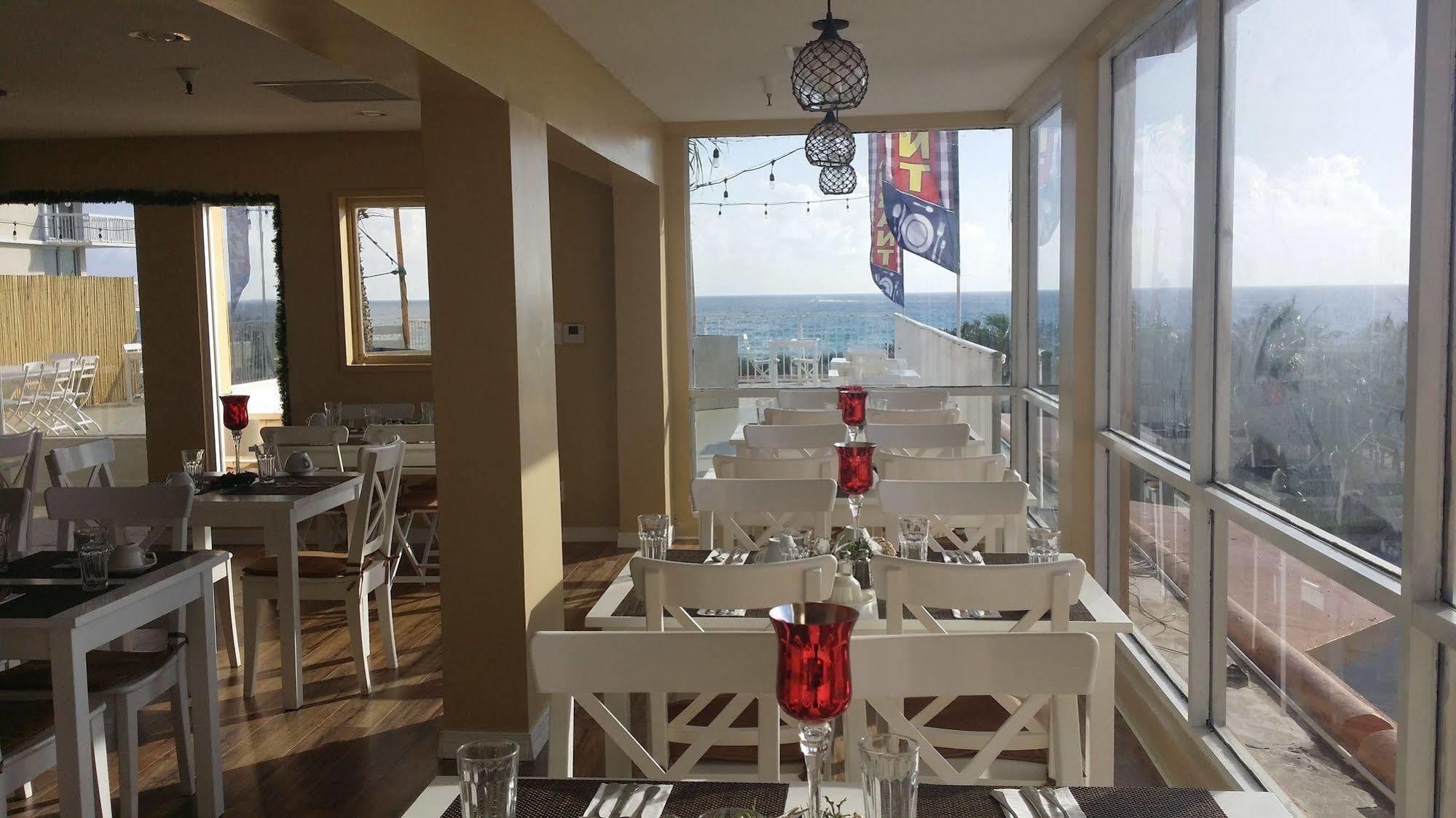 Seaspray Hotel