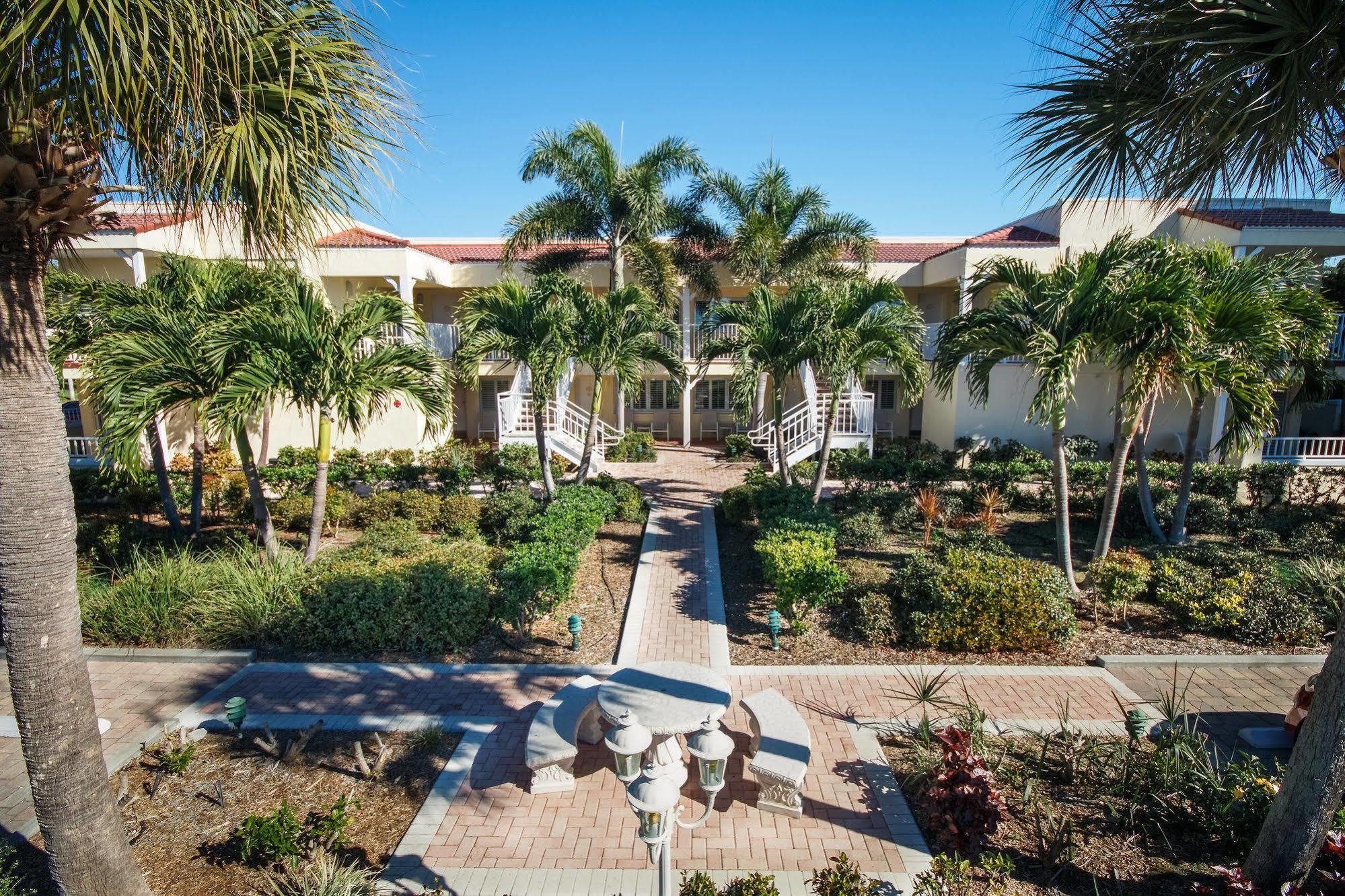 At The Beach-venice Florida Inn 3*