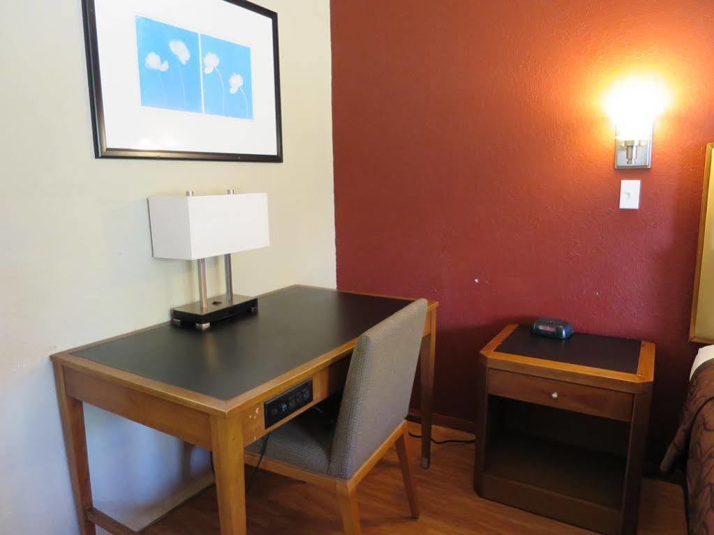 Executive - Panama Motel Upper Grand Lagoon