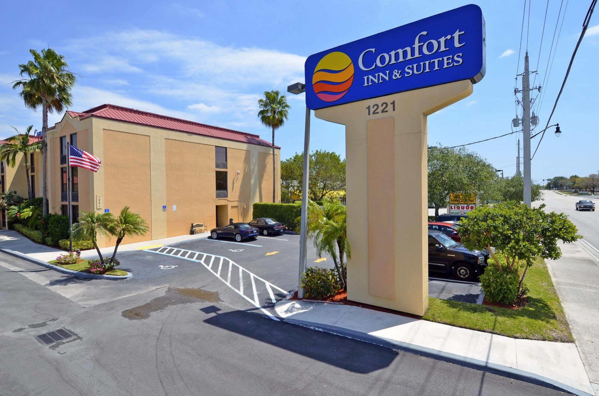 Comfort & - West Palm South