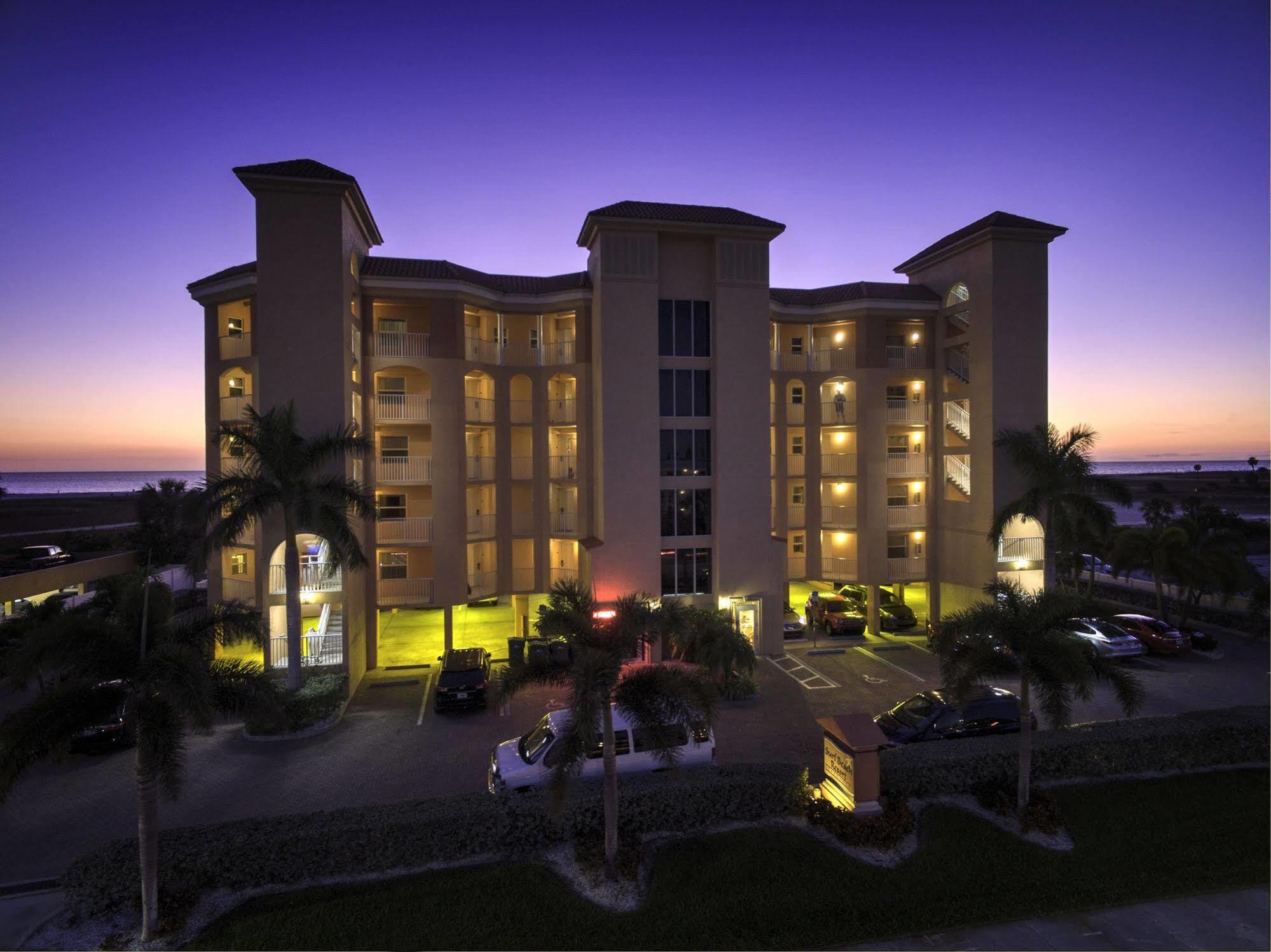 Surf Treasure Island Aparthotel 3*