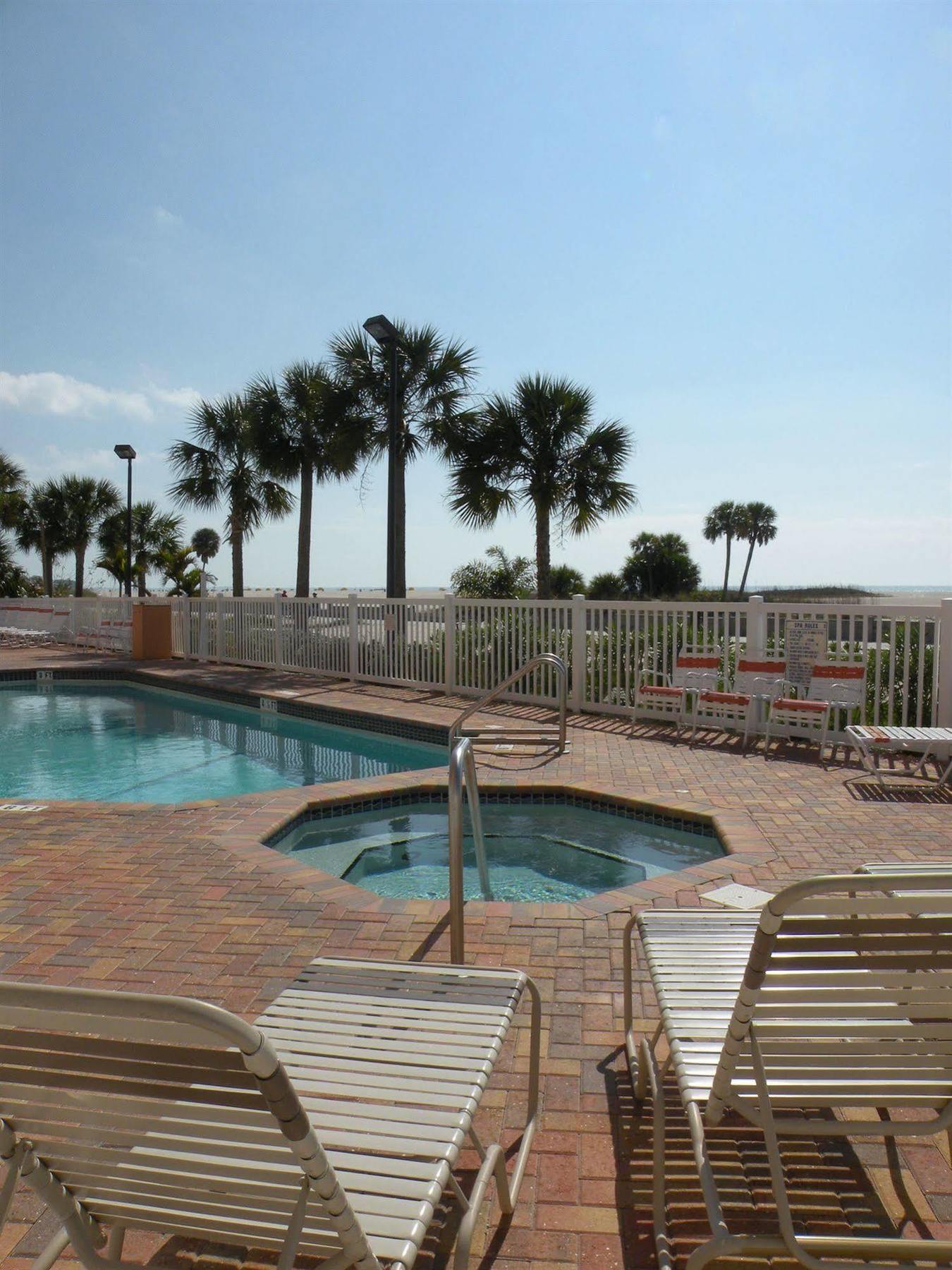 Aparthotel Surf Treasure Island St. Pete Beach