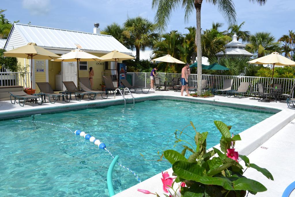 Lemon Tree Hotel 3*