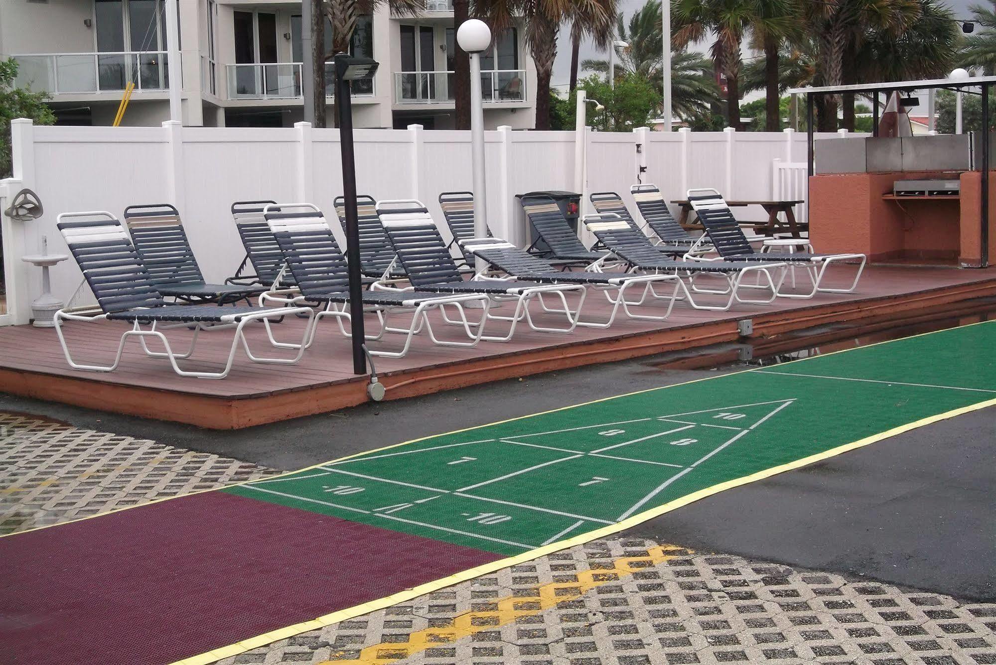 Voyager Club By Liberte' 2* Treasure Island