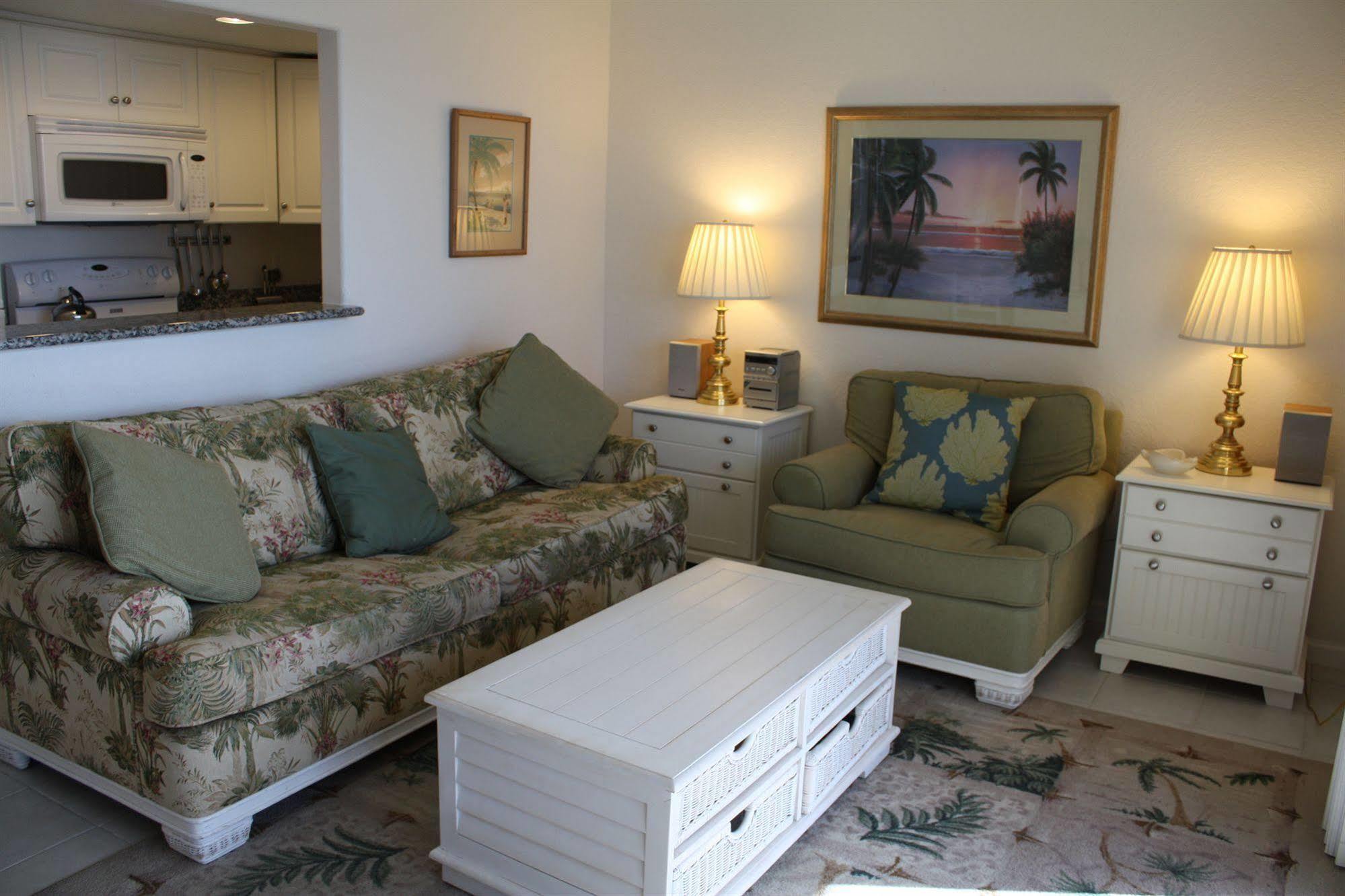 Ocean's Reach Aparthotel 3*