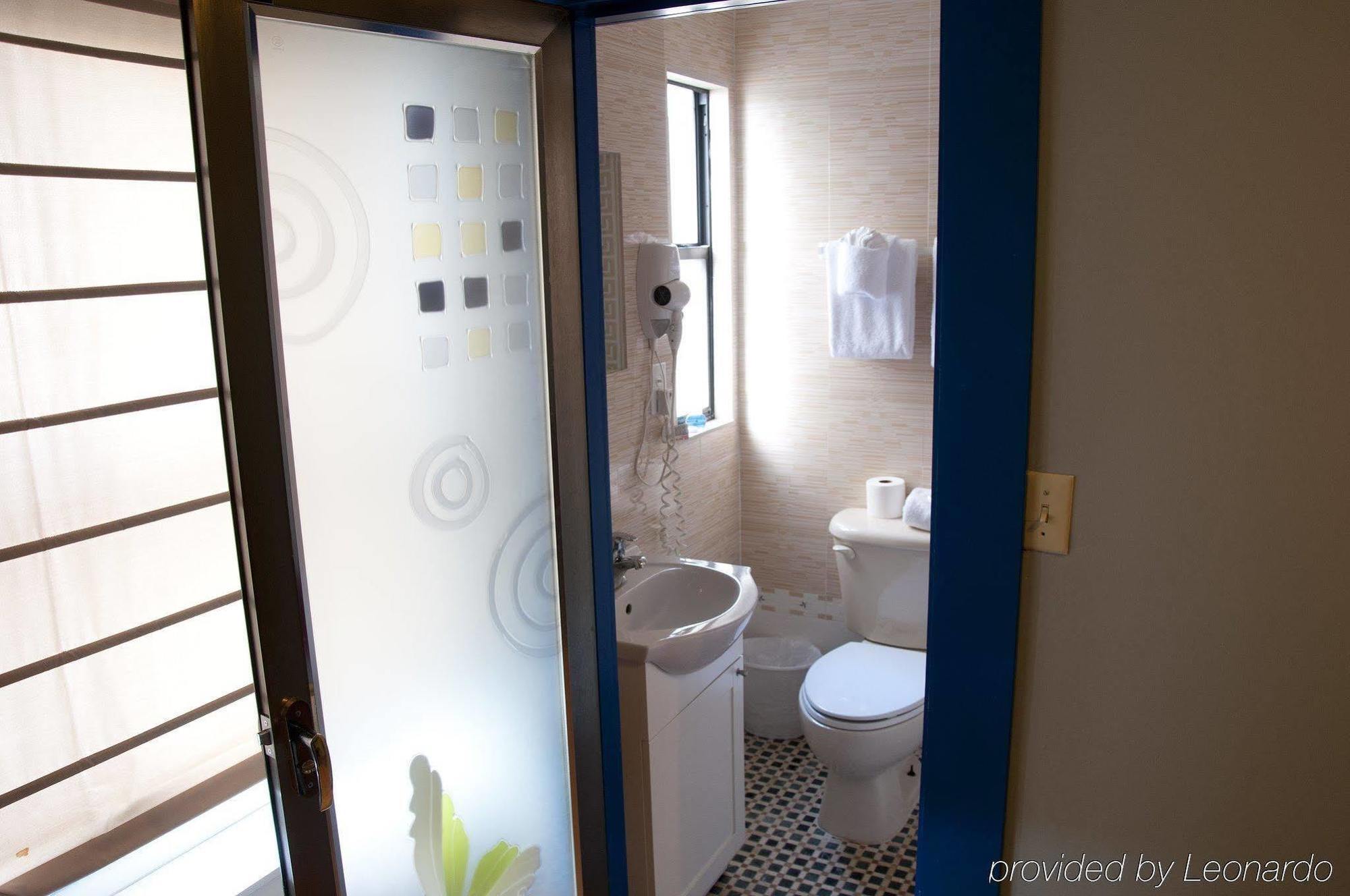Hotel Ponce De Leon 3*