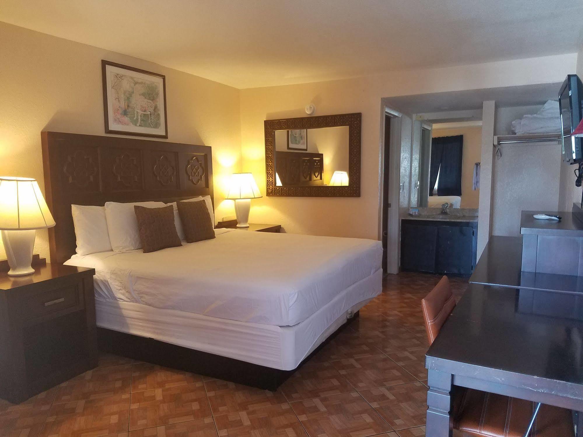Motel Sevilla Kissimmee- Near