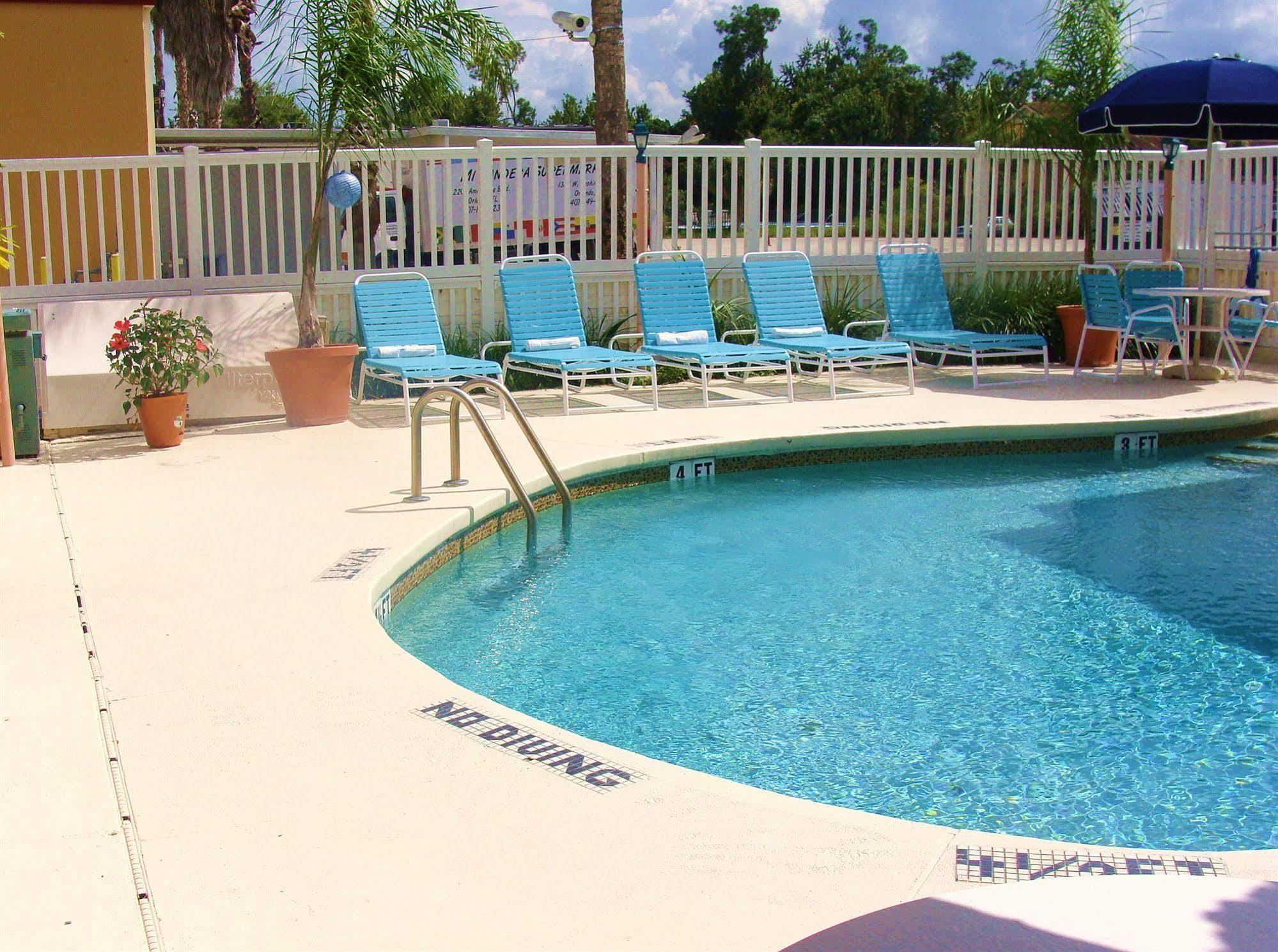 Sevilla Kissimmee- Near 2* Kissimmee