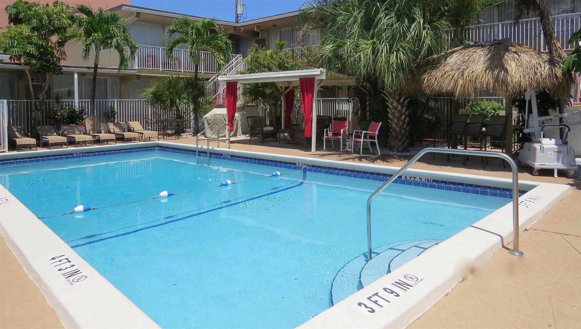 Castle By The Sea Motel Lauderdale-by-the-Sea