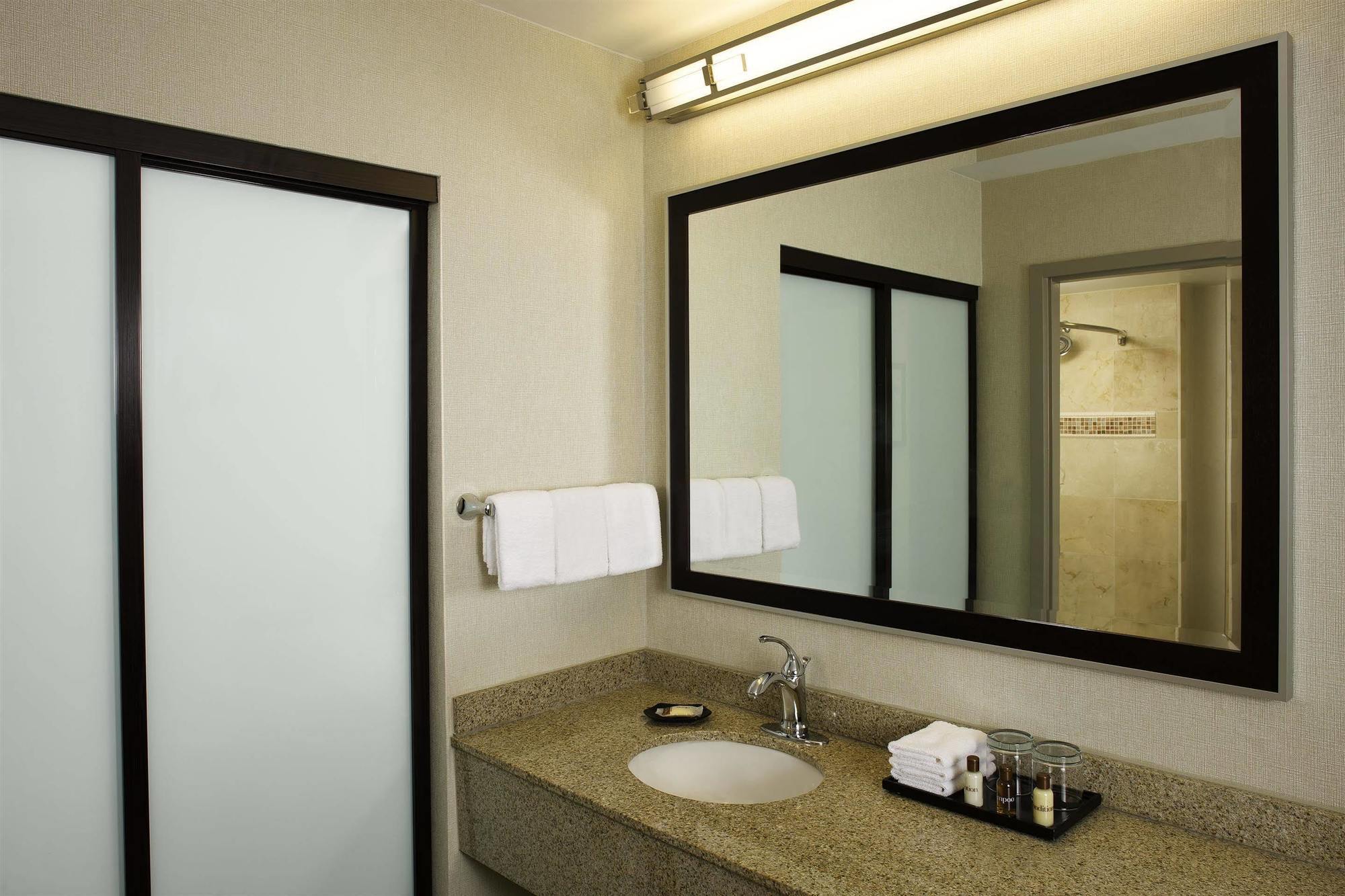 Hotel Staybridge South By Ihg