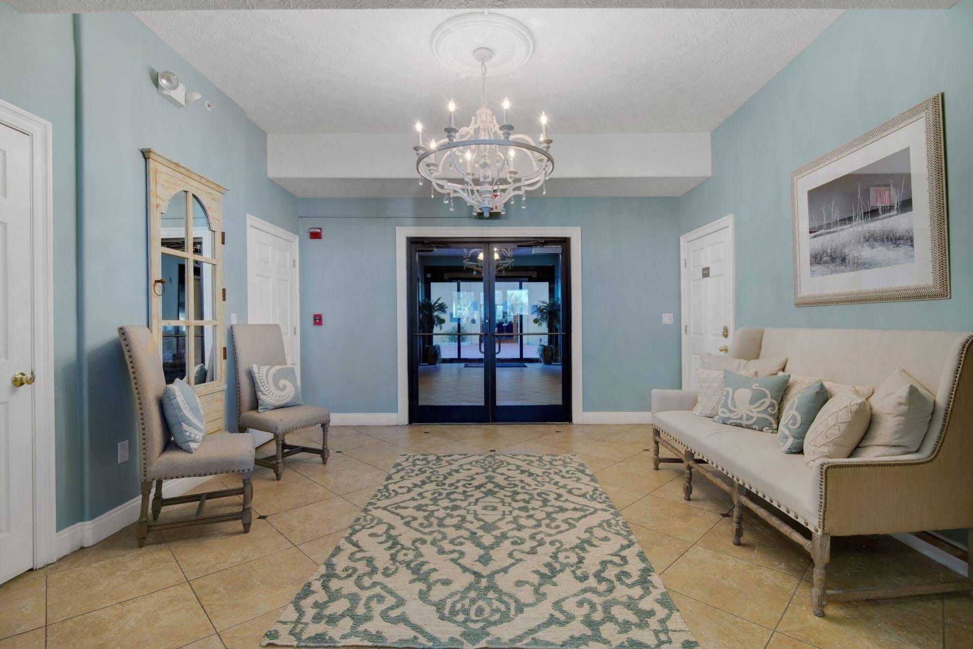 Aparthotel Gulf Crest Condominiums