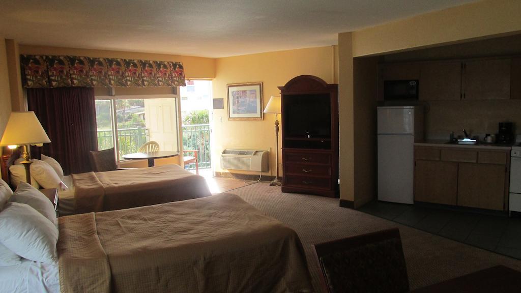 Howard Johnson -
