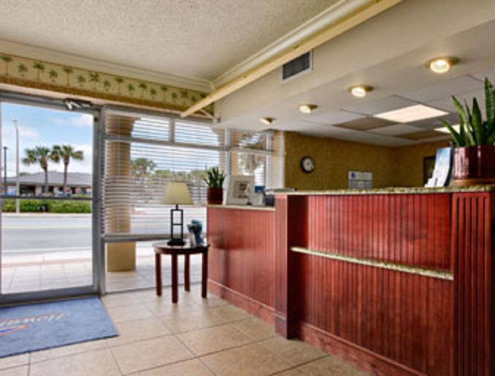 Howard Johnson - Hotel