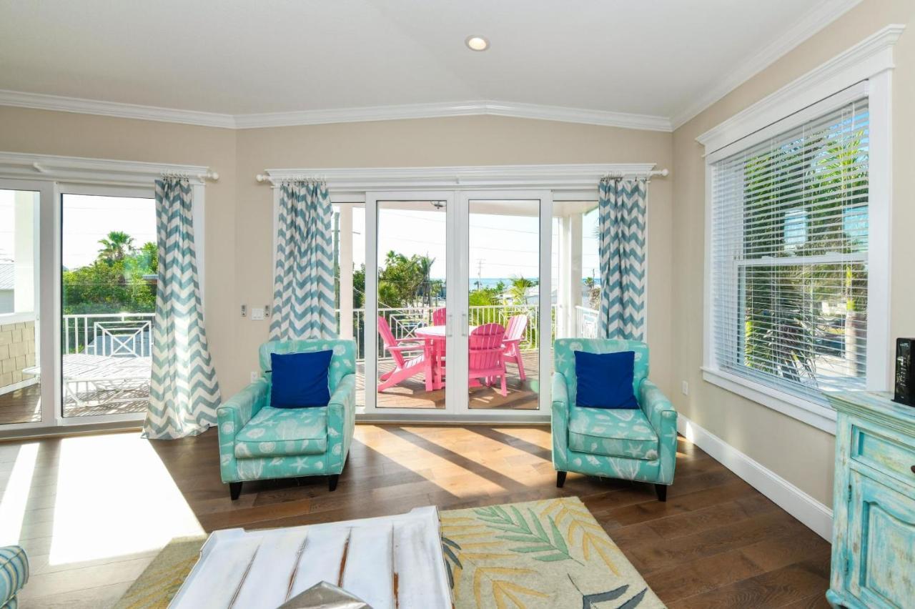 Tropical Hideaway Apartment Bradenton Beach