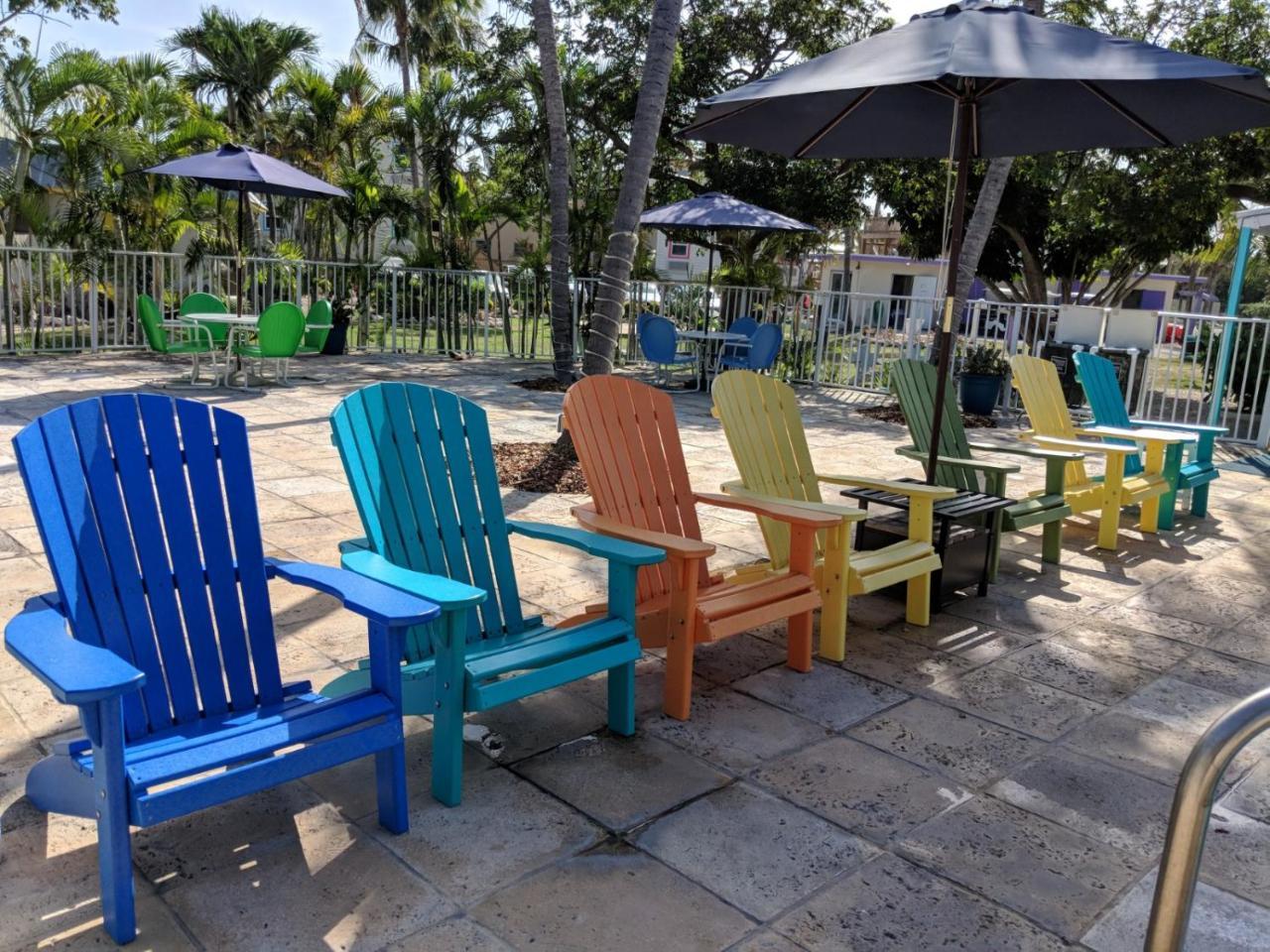 Coconut Cay 3* Marathon