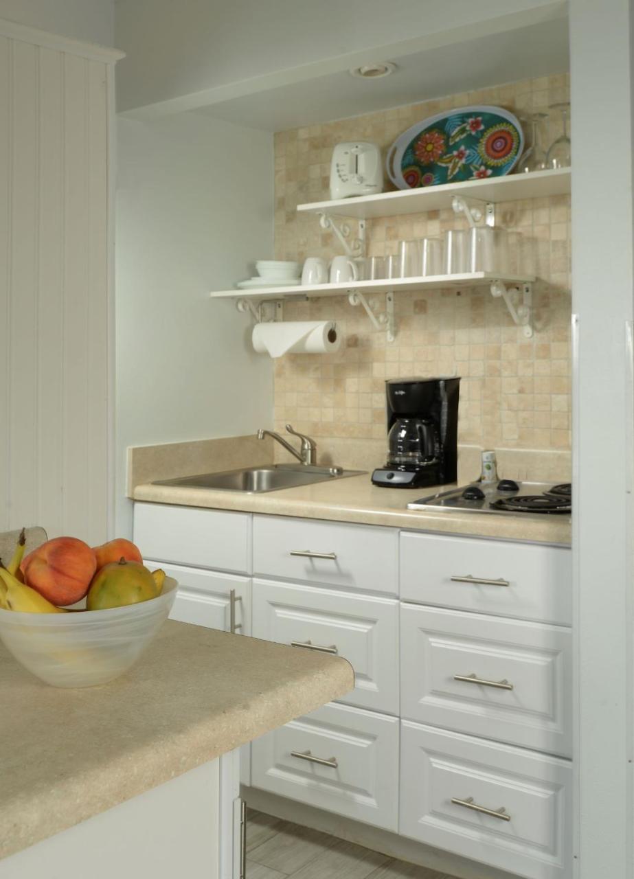 Tuckaway Shores 3*