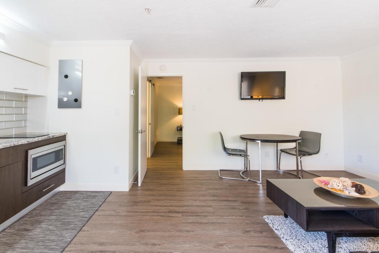 Motel Hibiscus - 3*