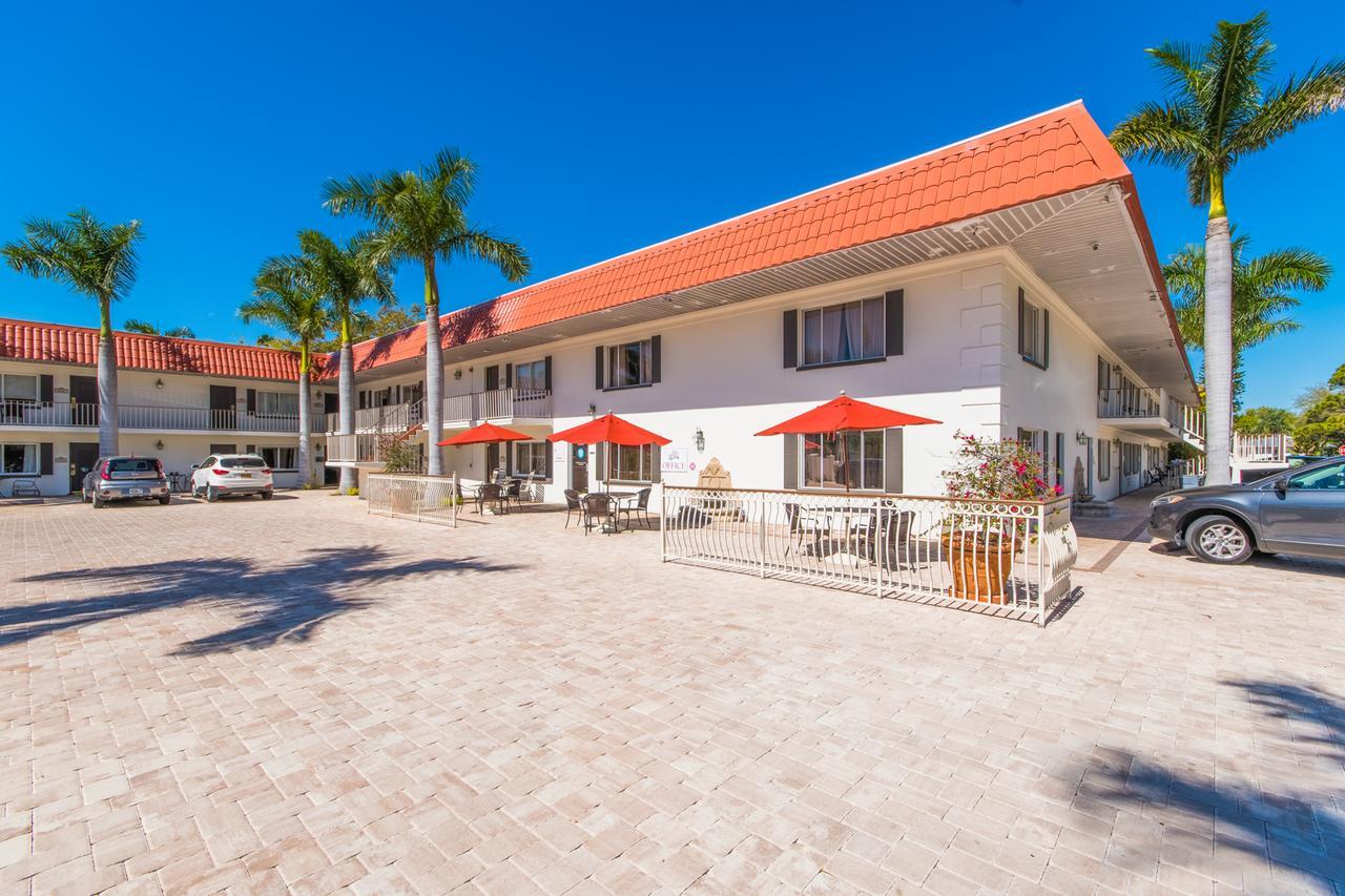 Motel Hibiscus - 3*