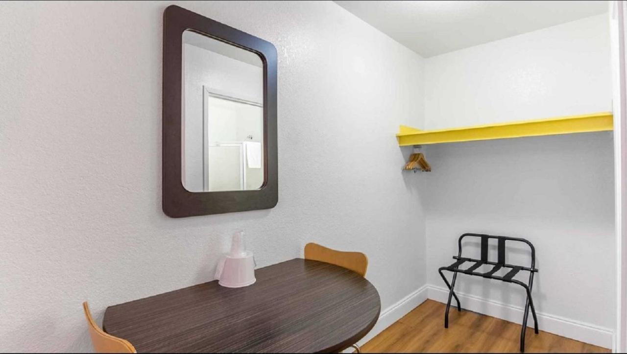6 - West 2*