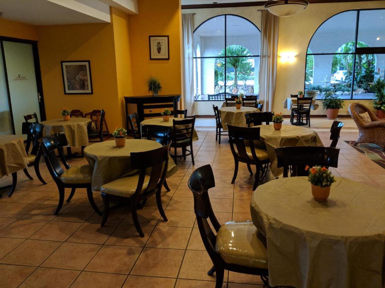 Hotel Vista Tarpon 3*