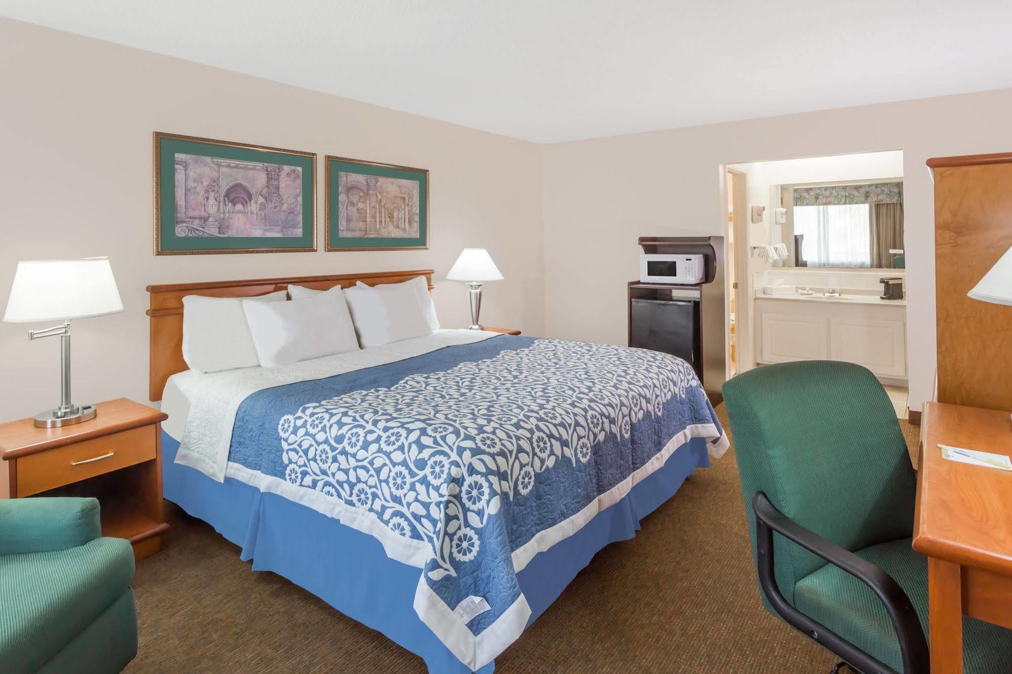 Days By Wyndham Myers Springs 2* Estero