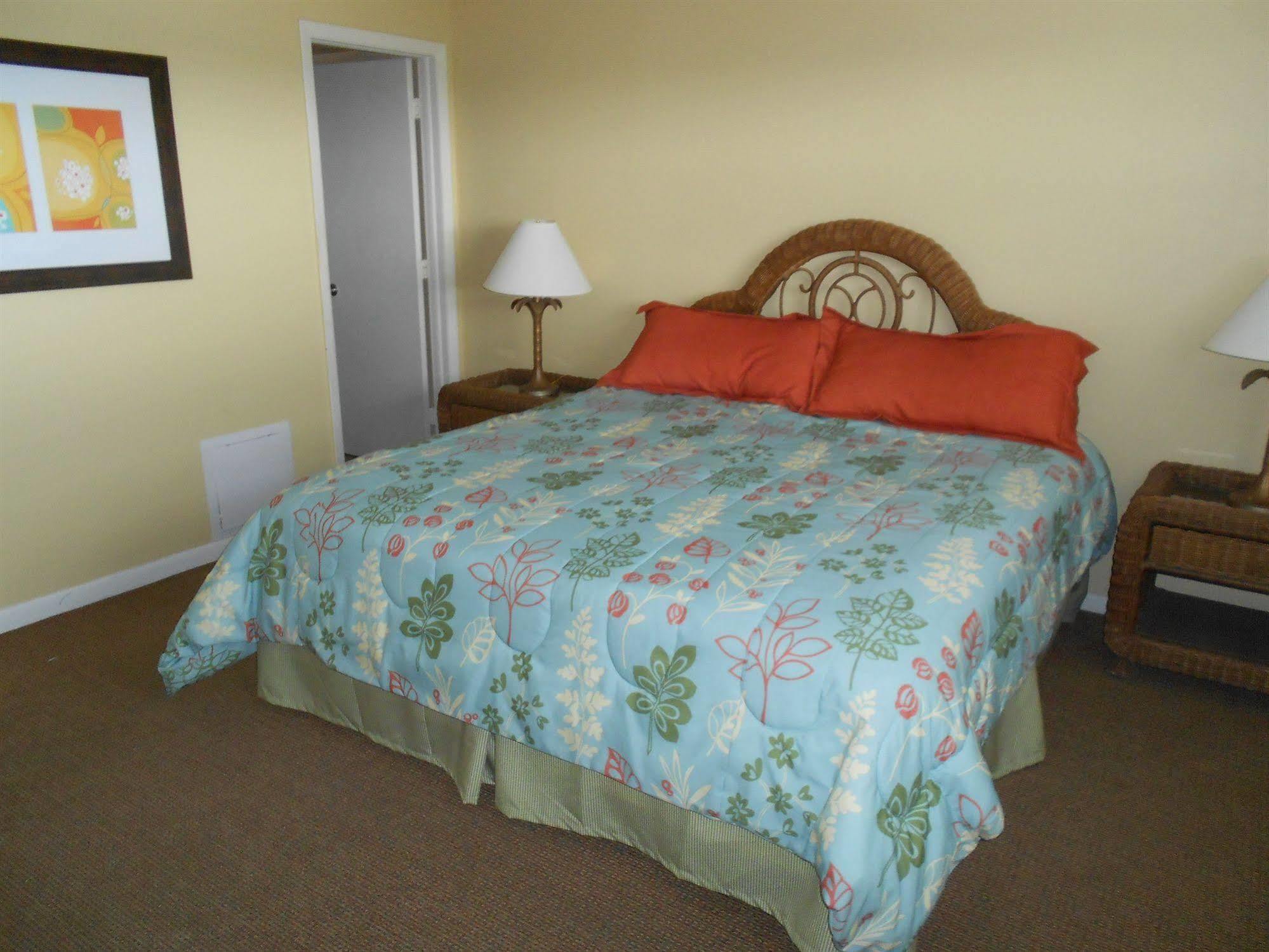 Surfsider - A Timeshare Resort Pompano Beach