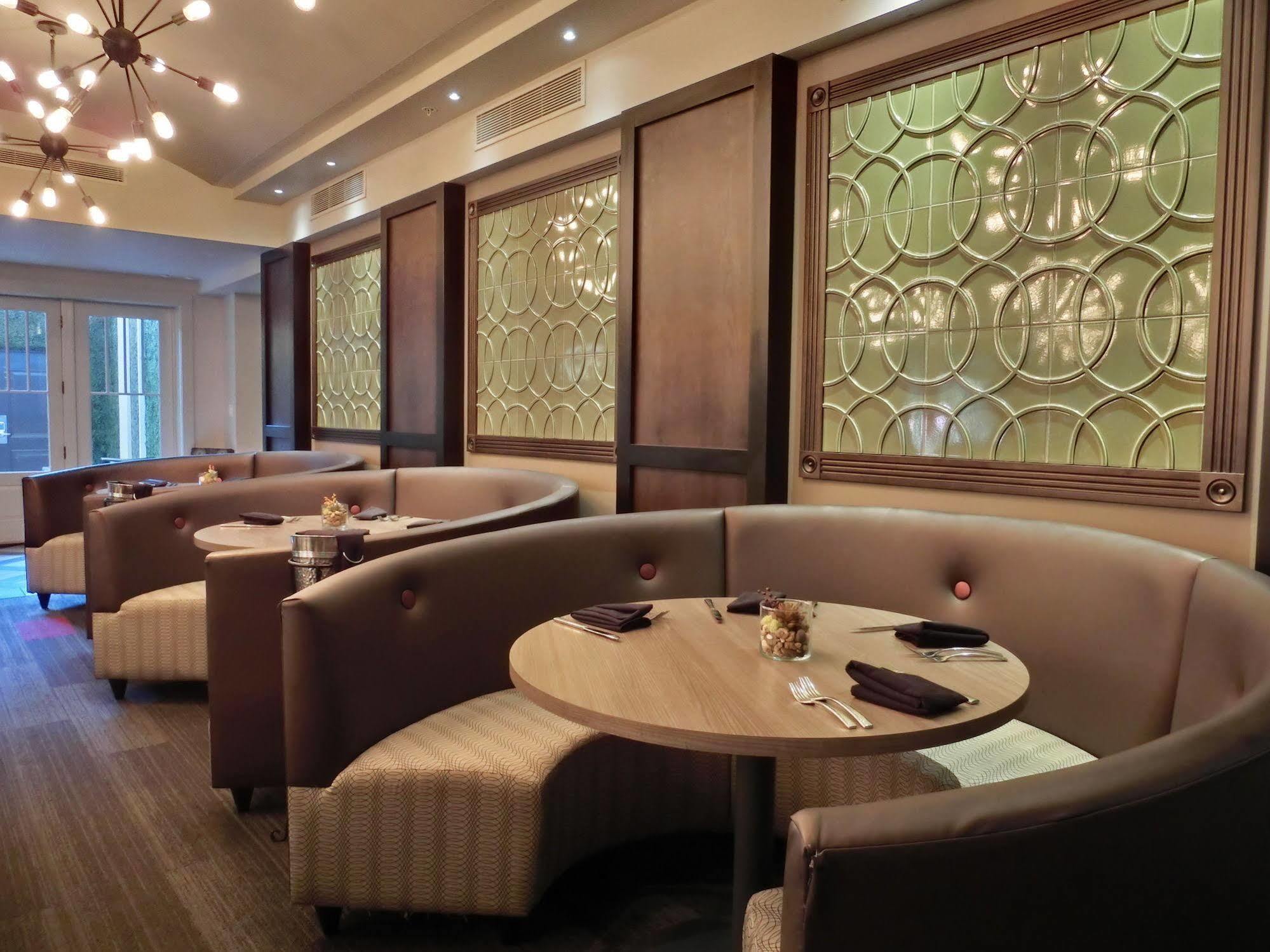 The Birchwood Hotel