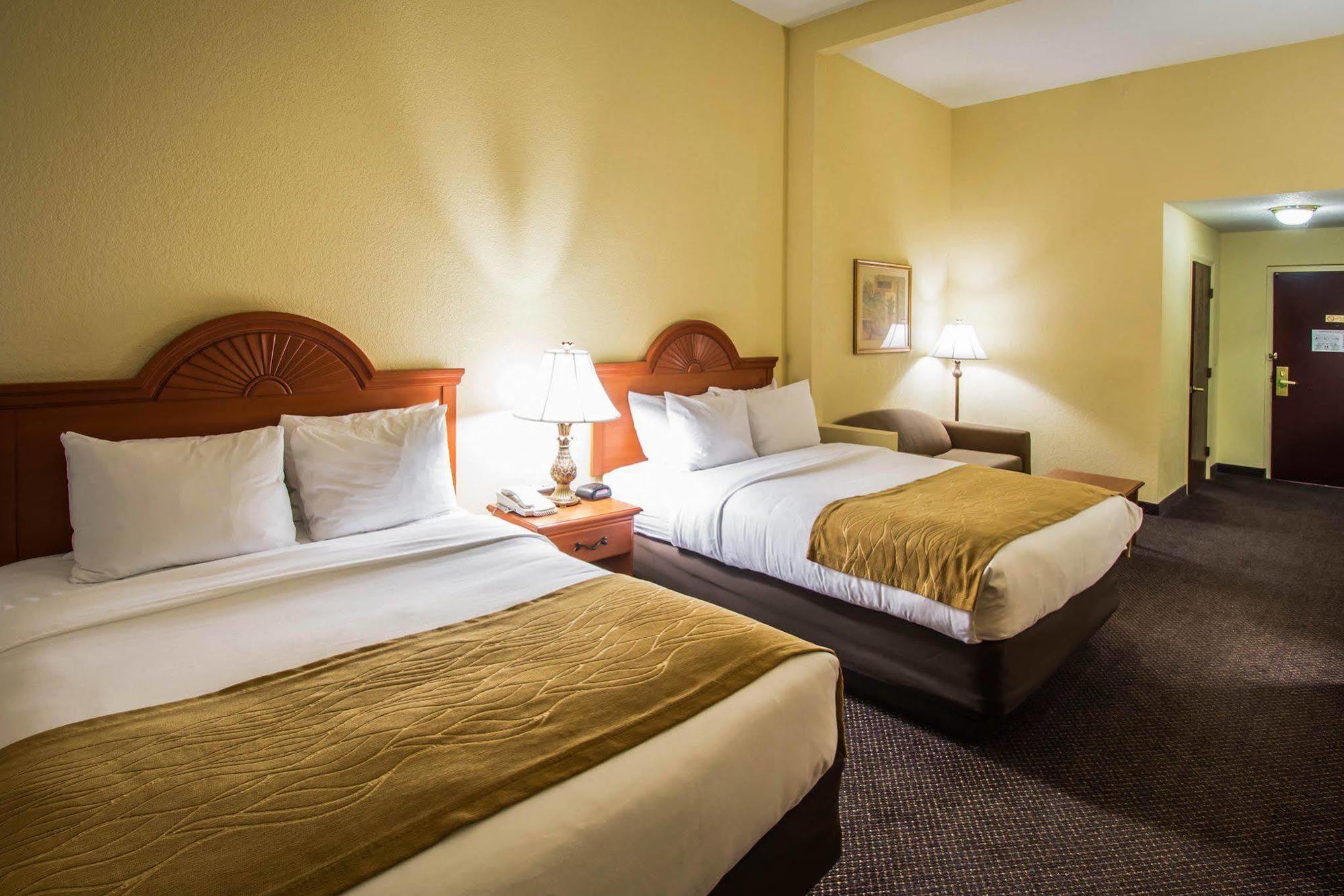 Hotel Comfort & I-95 Jupiter