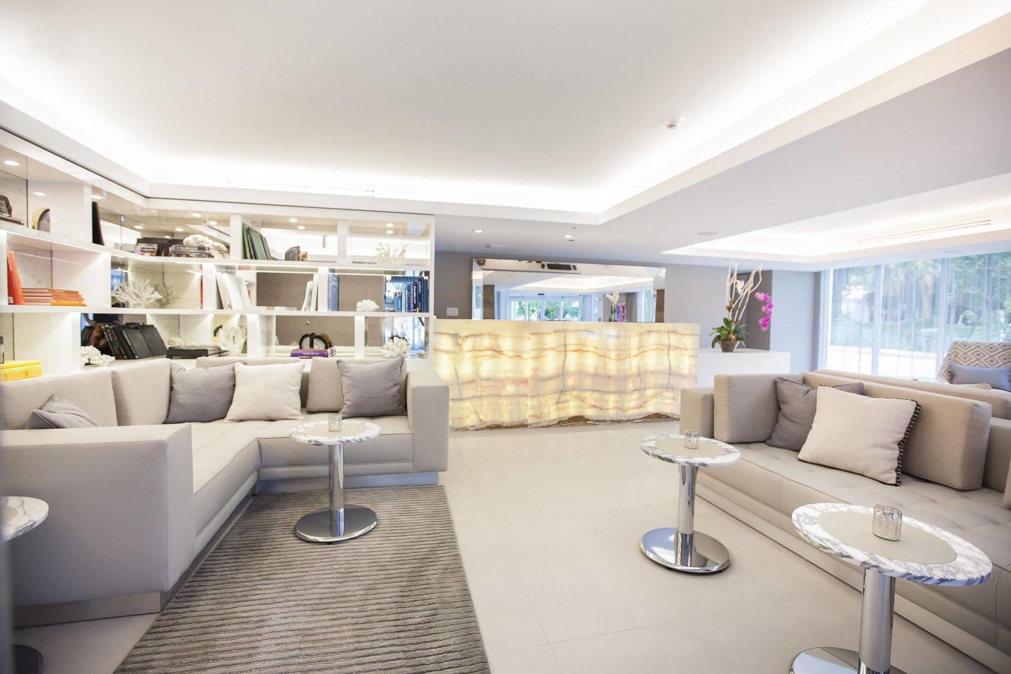 Hotel Habitat 3*