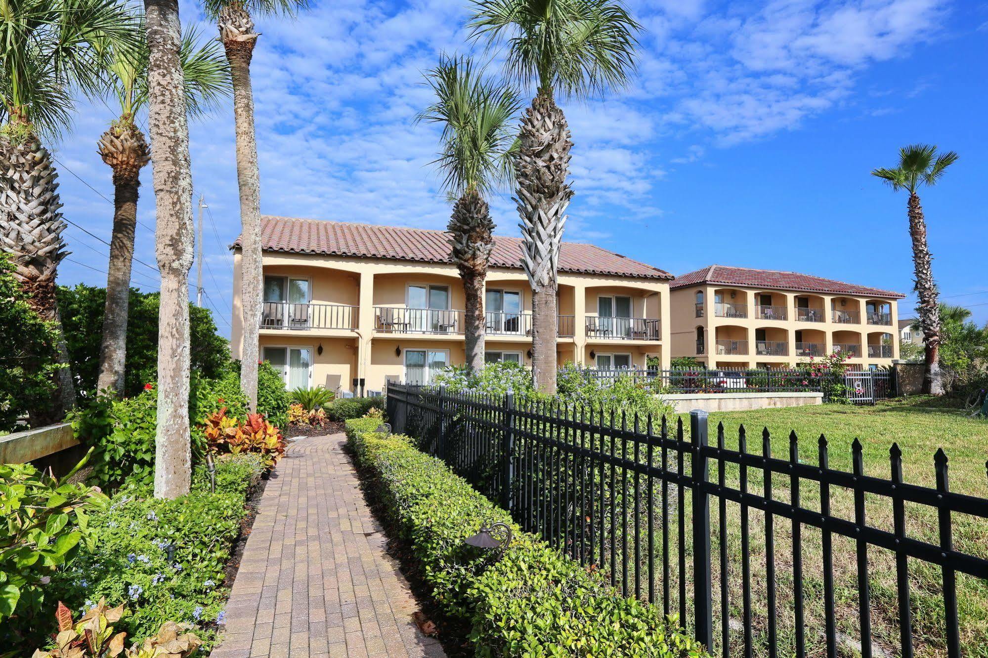 Hotel La Fiesta Ocean &