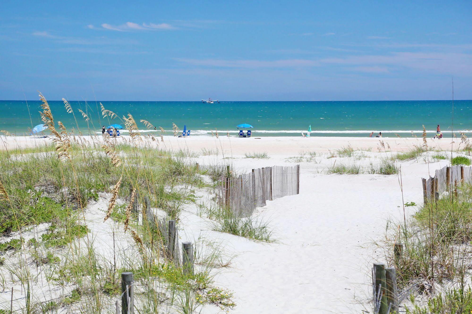 Hotel La Fiesta Ocean & St. Augustine Beach