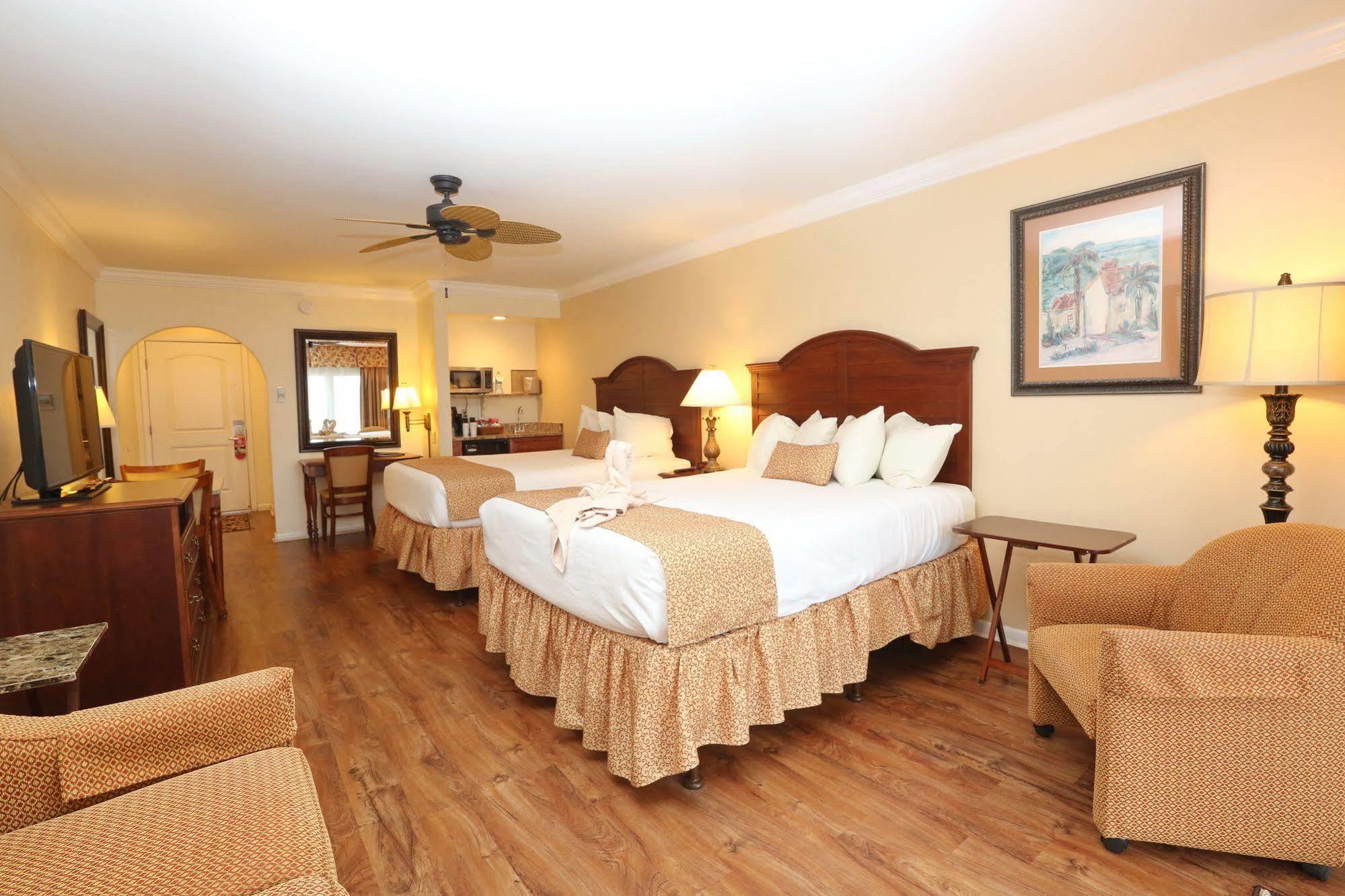 La Fiesta Ocean & Hotel St. Augustine Beach