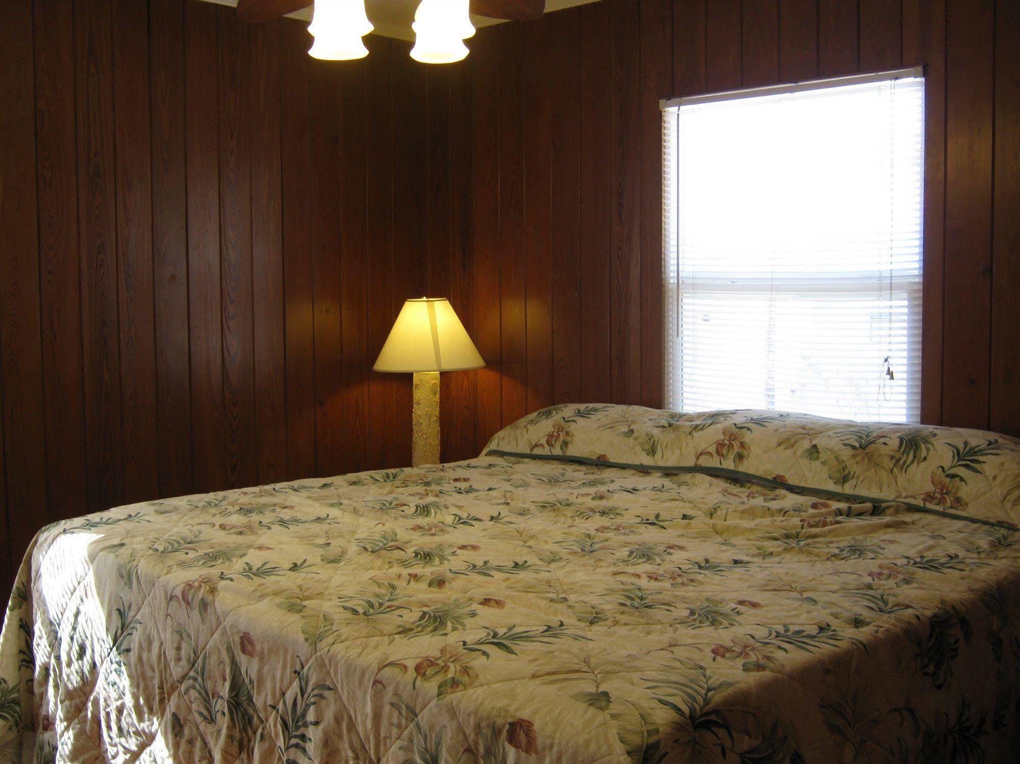 Motel The Court And Fort Myers Beach