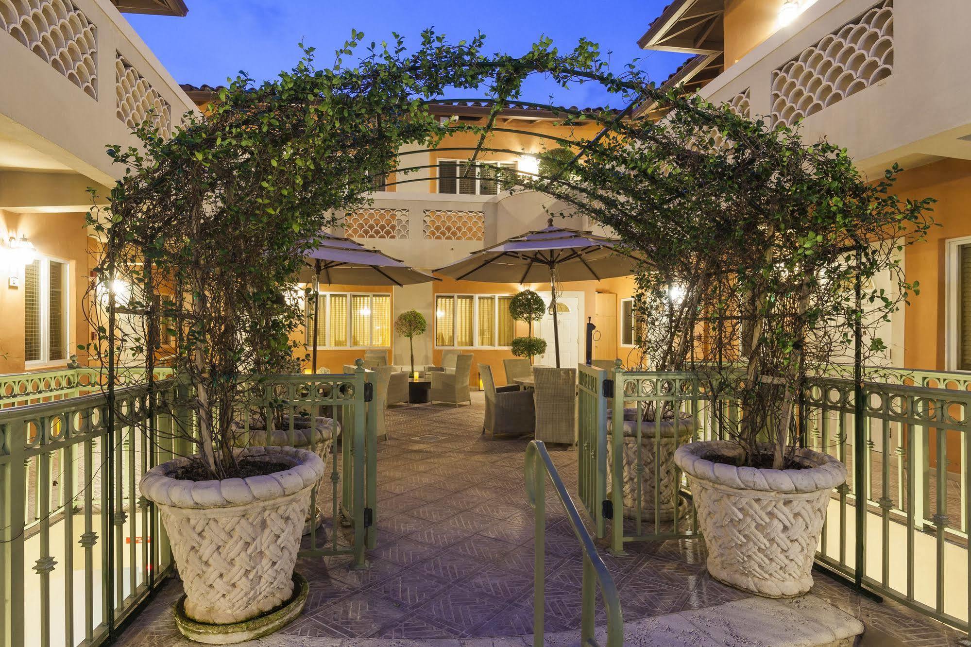 Sun Harbour Boutique Hotel Bal Harbour