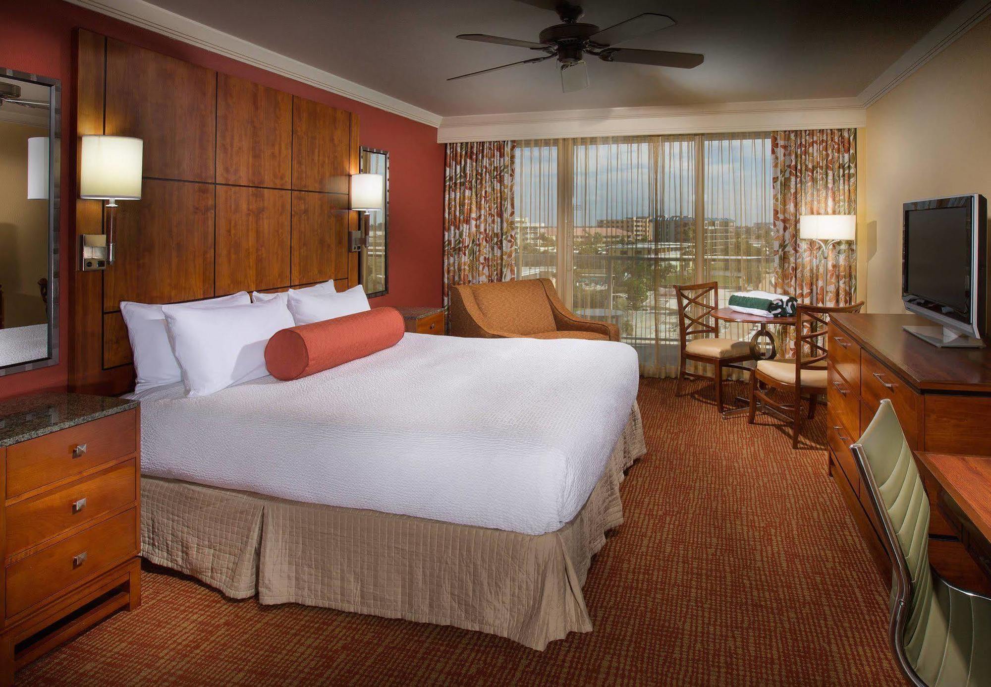 By Marriott St. Petersburg Treasure Island St. Pete Beach
