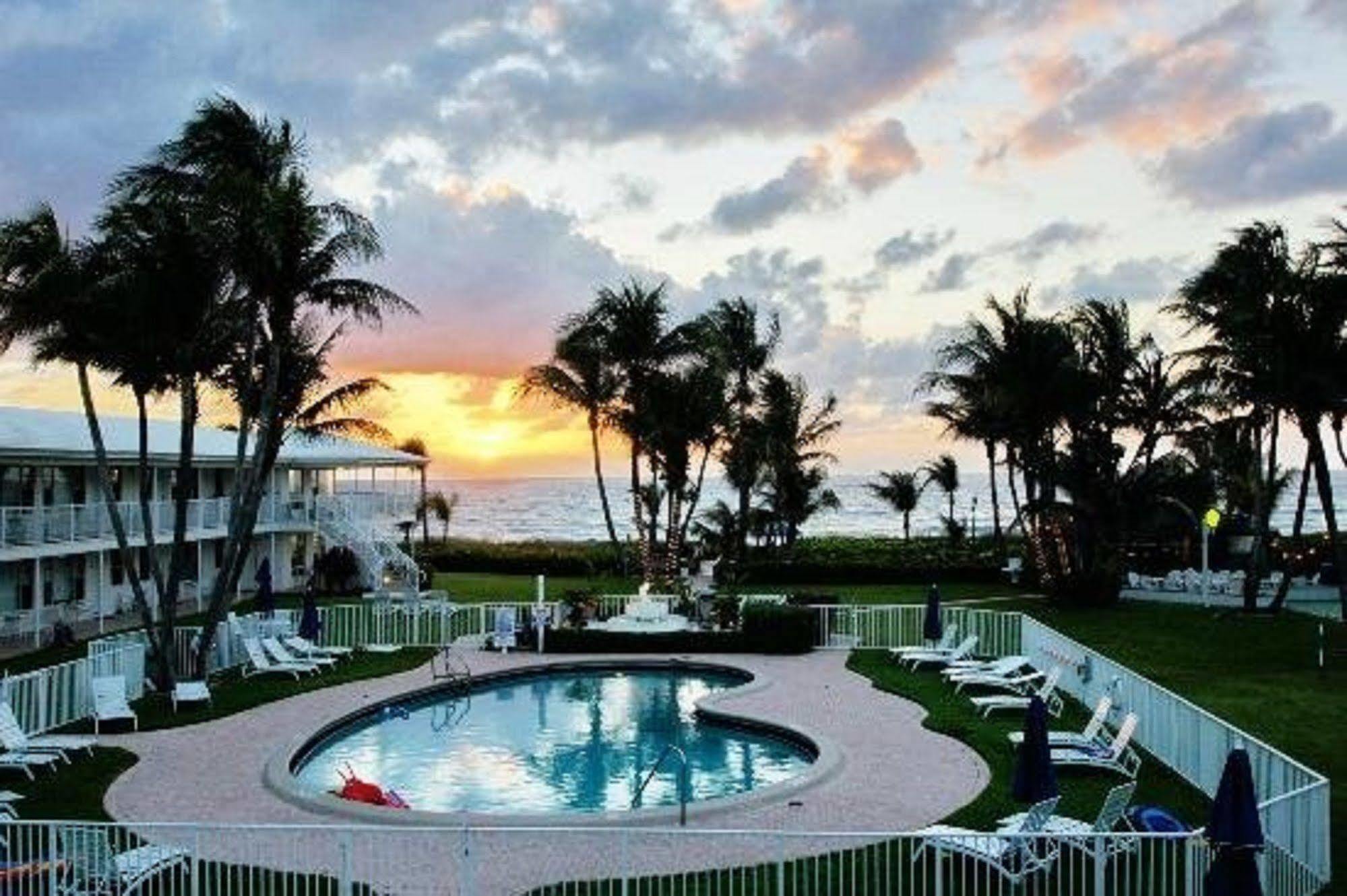 Hotel Wright By The Sea