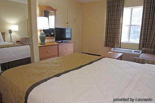 Extended America Select - - North Airport Hotel
