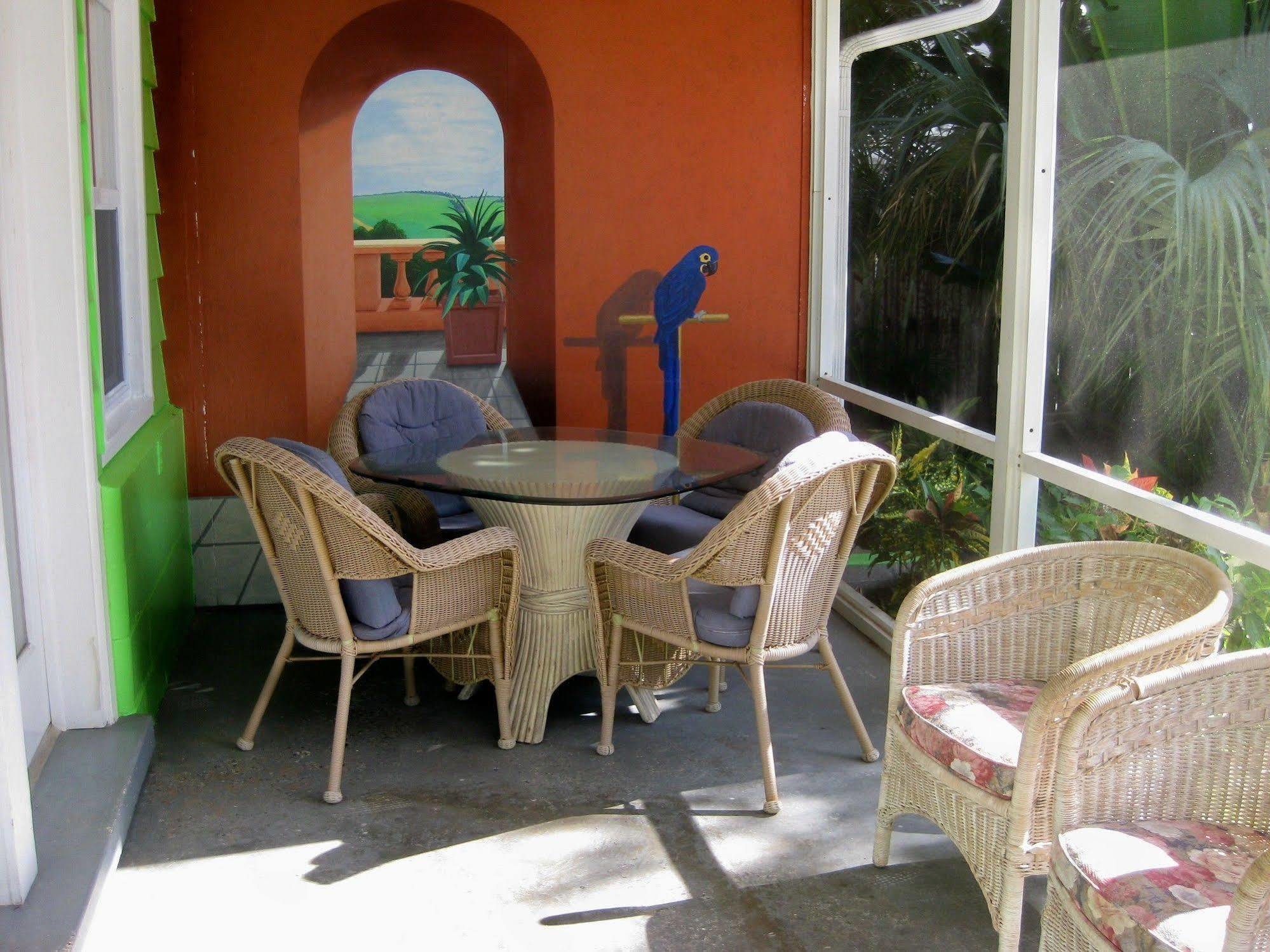 Flip Flop Cottages - Siesta Key