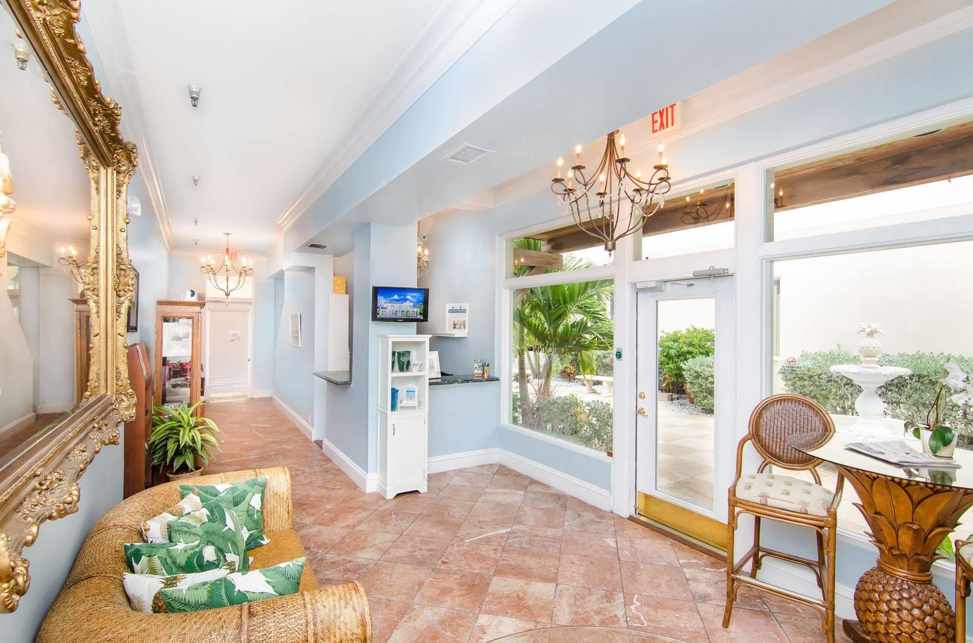 Inn Palm Historic Palm Beach