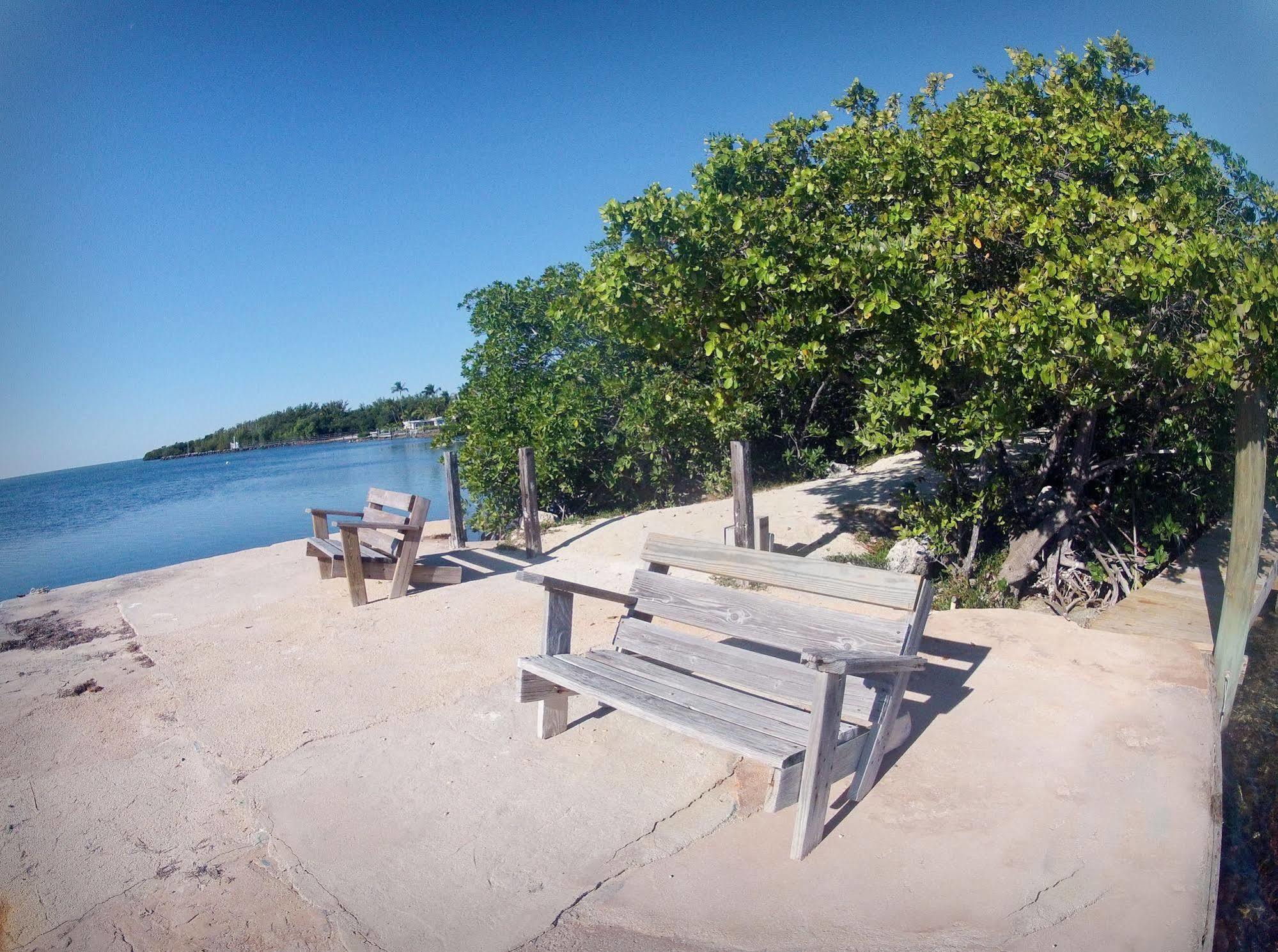 Coconut Cove & Marina 2*
