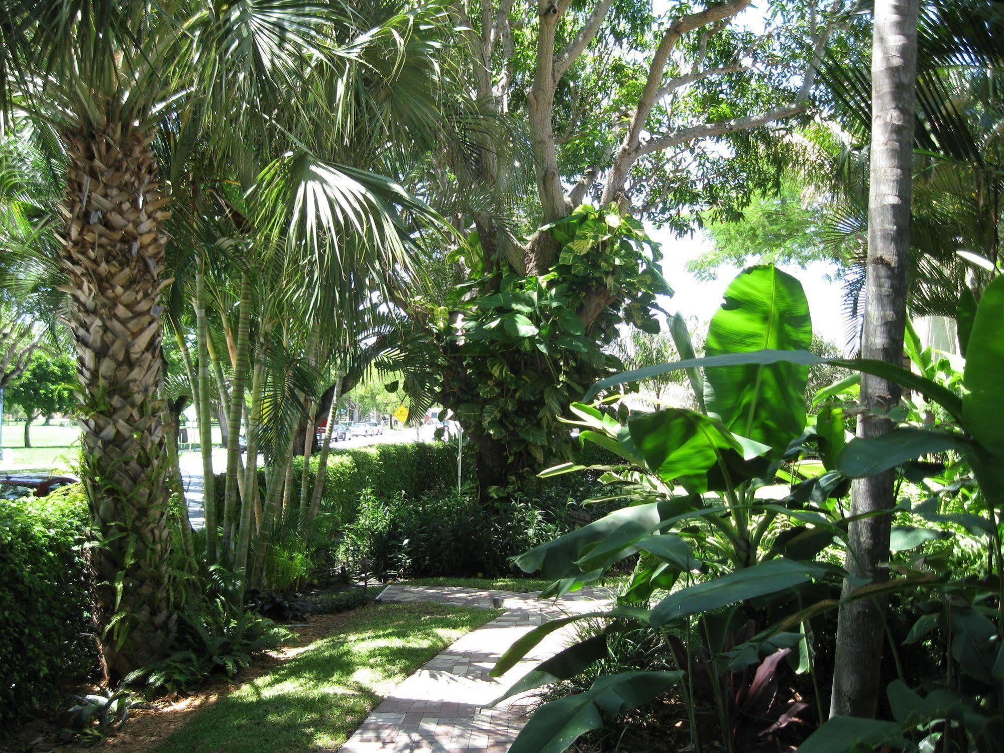 Grandview Gardens Hotel