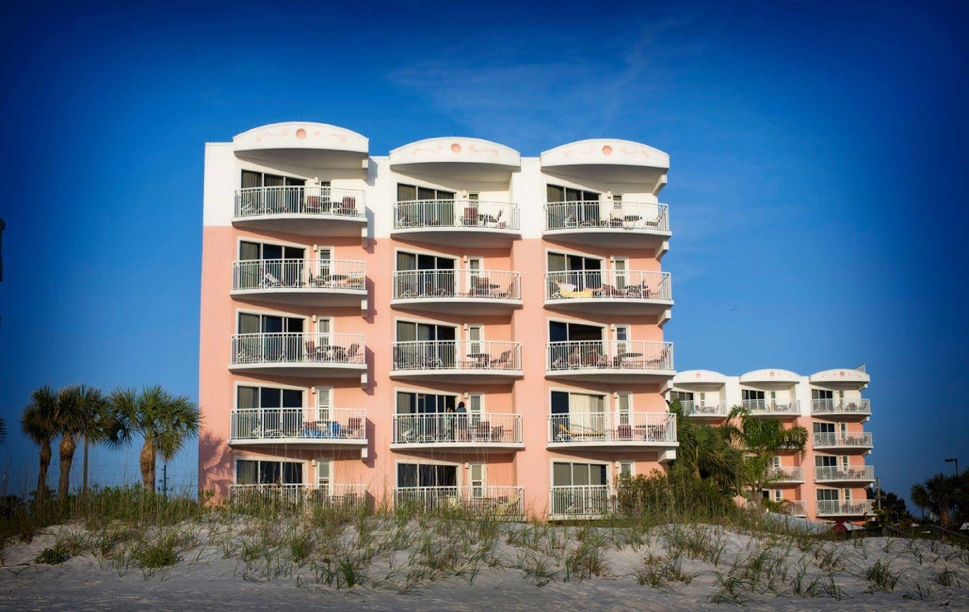Hotel House By The Don Cesar