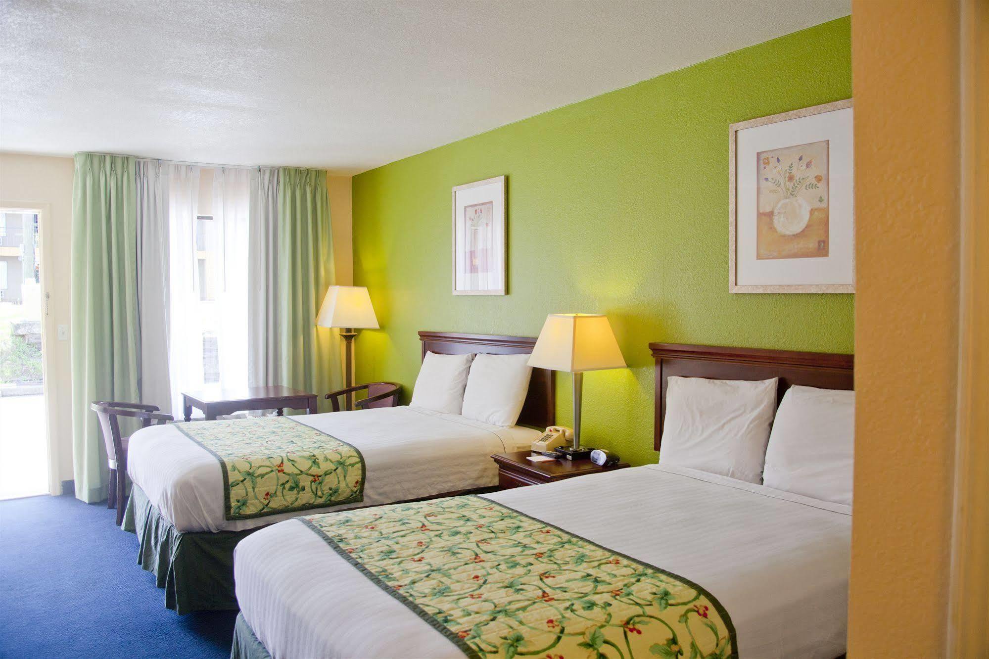 Days By Wyndham 2* DeFuniak Springs