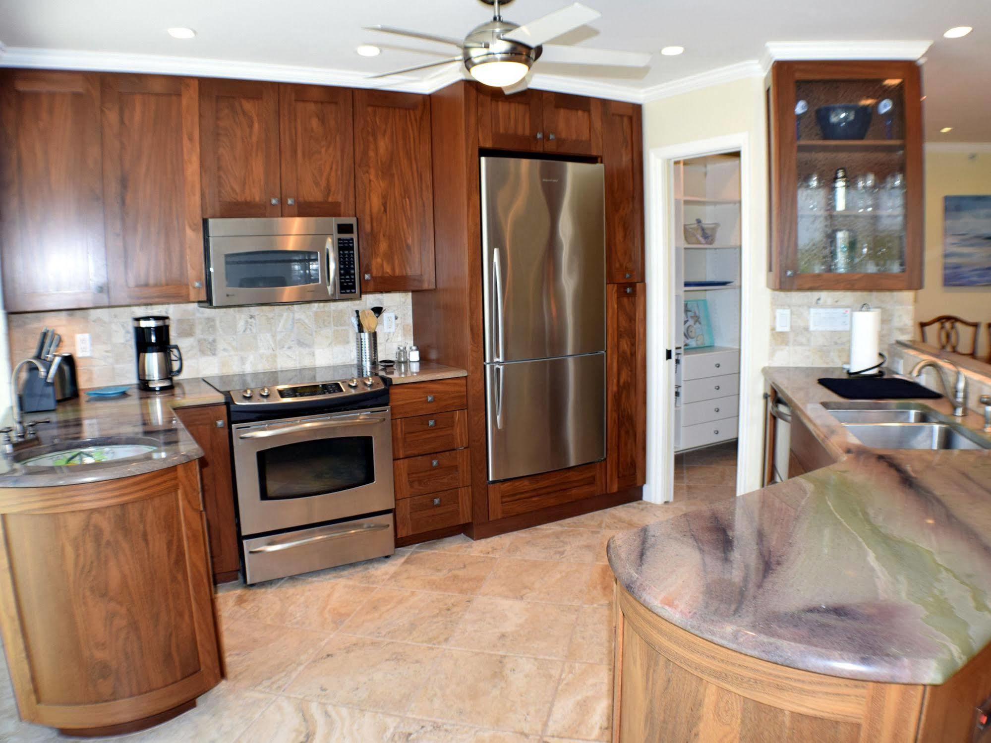 Island 3* Sanibel