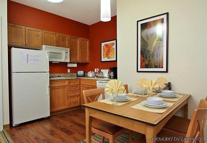 By Marriott Cocoa Hotel Cape Canaveral