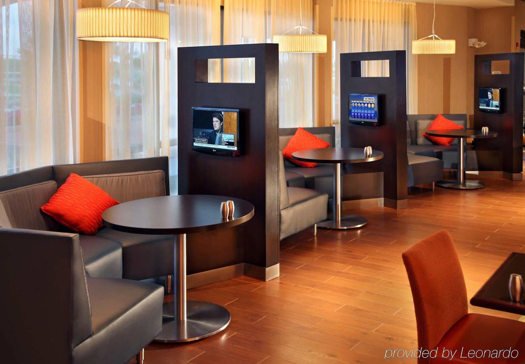 Hotel Courtyard By Marriott